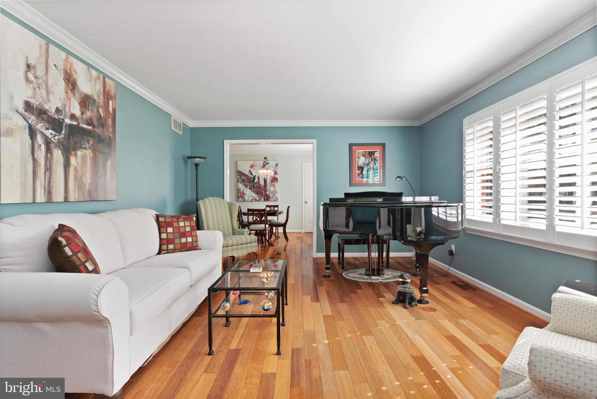 NORTH RIVER FOREST - Residential