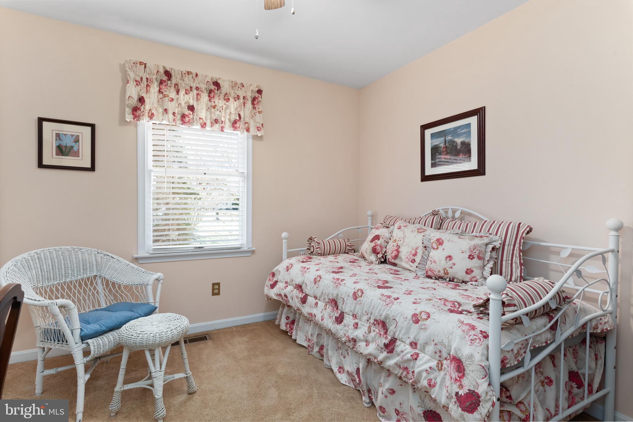 NORTH RIVER FOREST - Residential