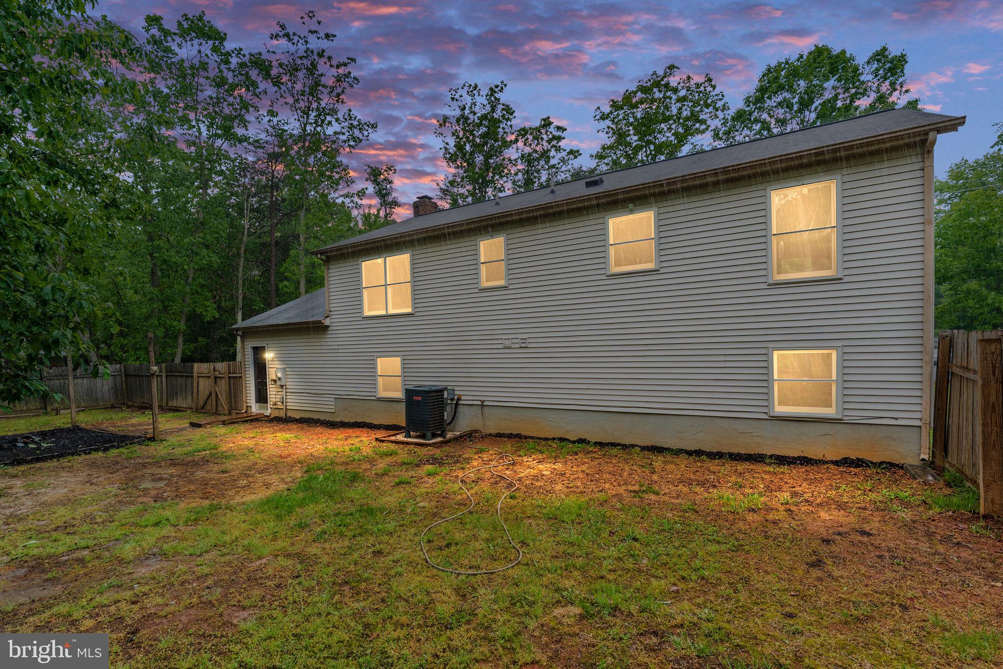 LAKE WILDERNESS - Residential