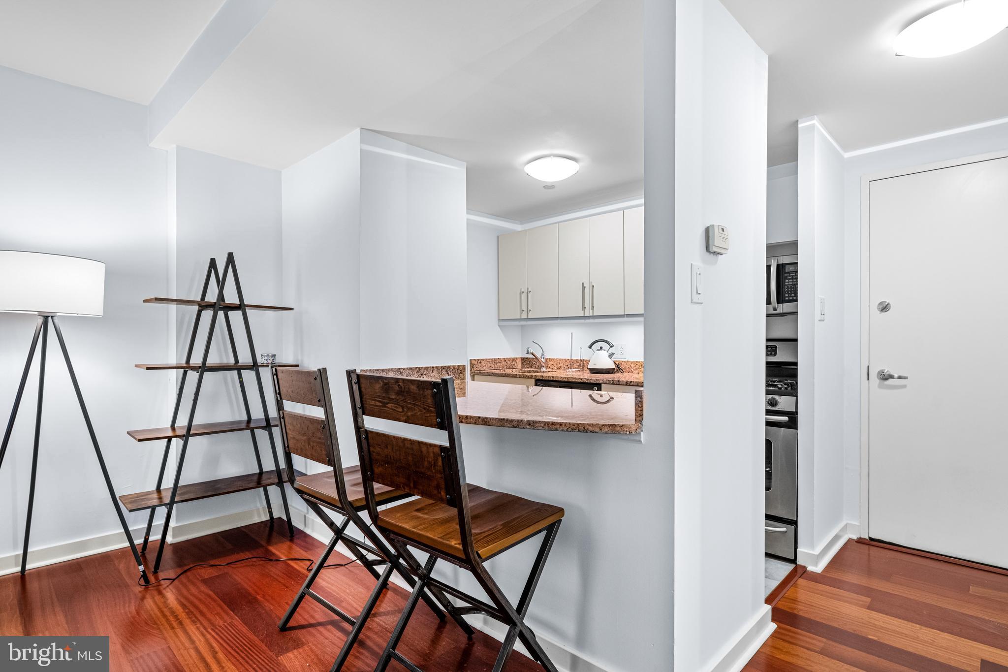 RITTENHOUSE SQUARE - Residential