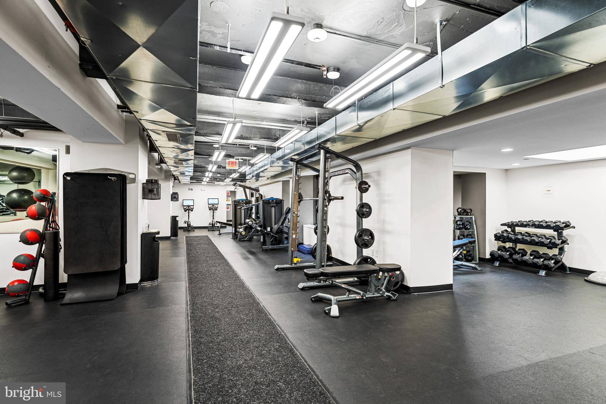 RITTENHOUSE SQUARE - Residential