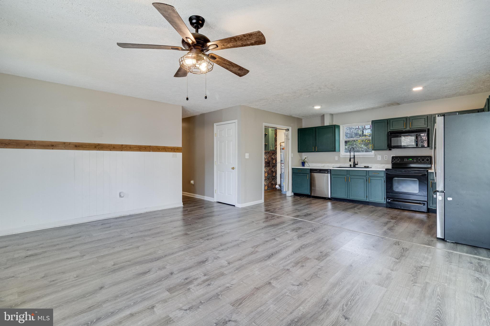 SUMMER CITY - Residential