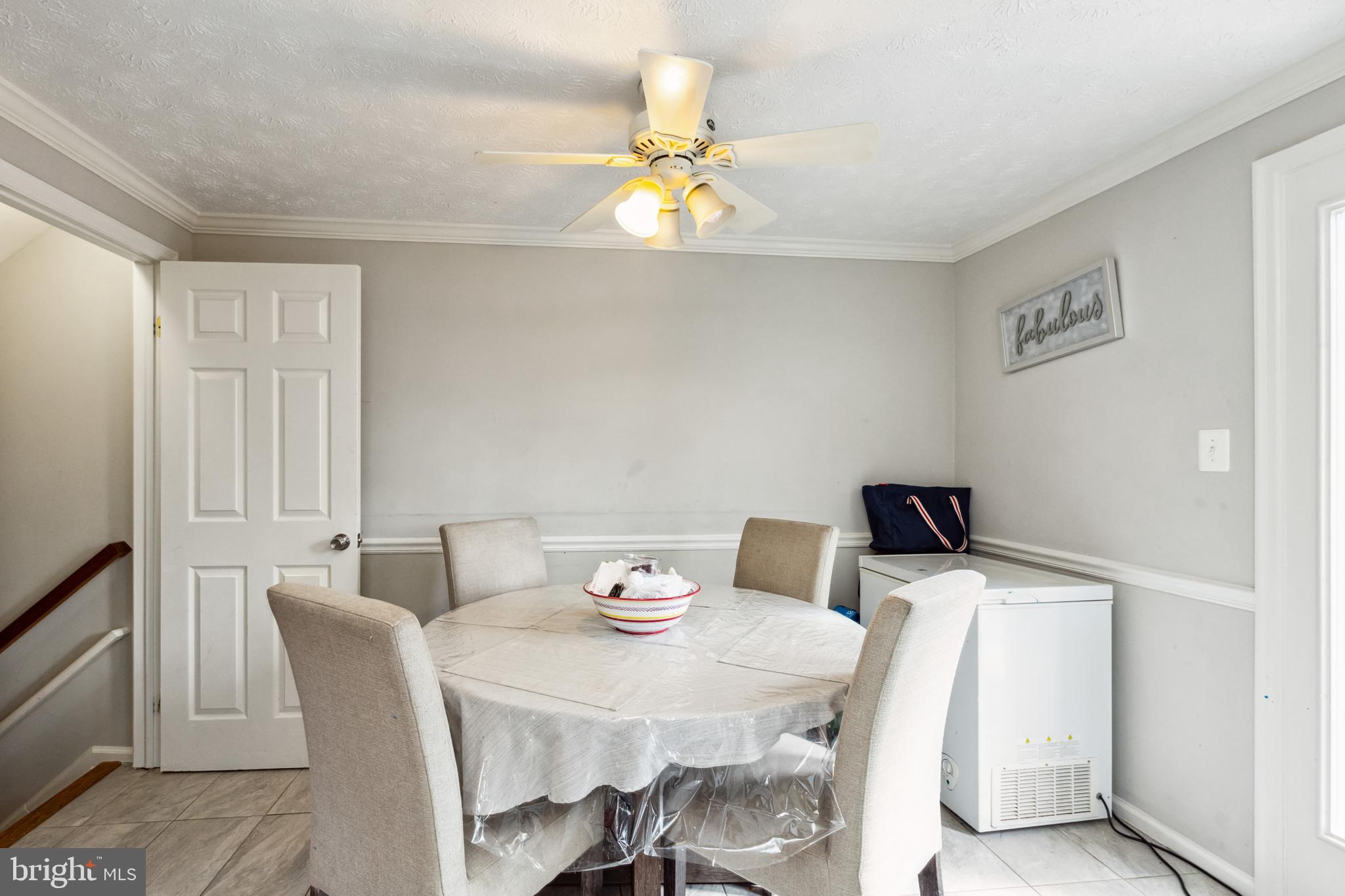 GUNNERS LAKE VILLAGE - Residential Lease