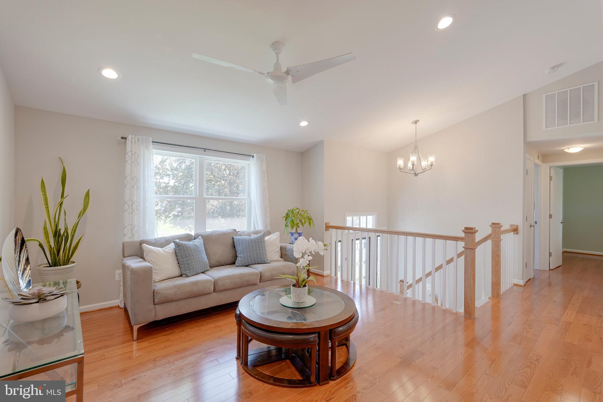 FOX MILL ESTATES - Residential