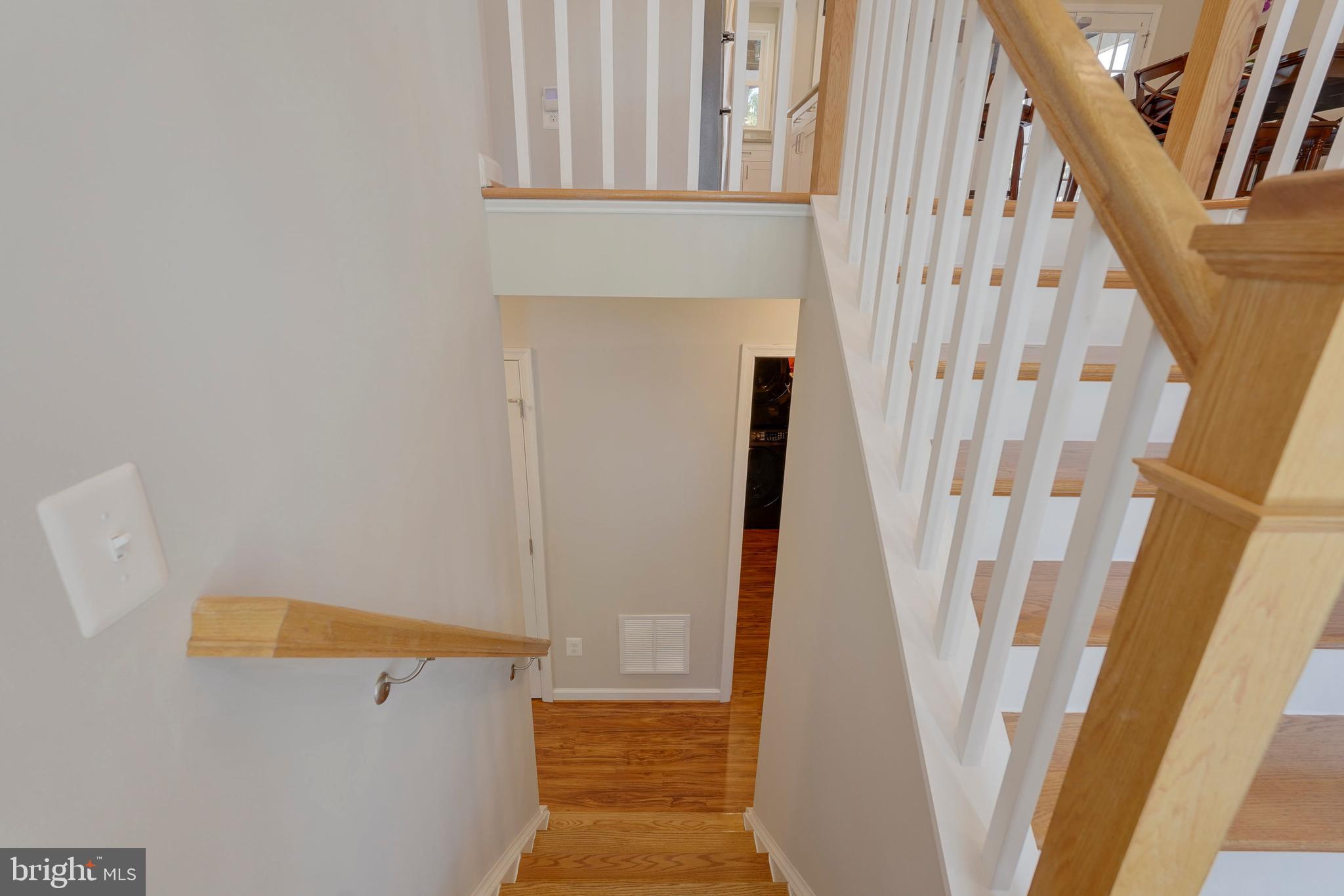 FOX MILL ESTATES - Residential