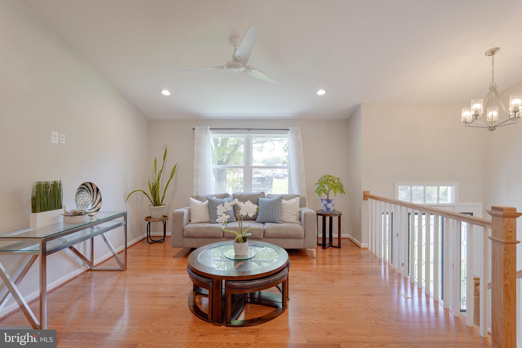 FOX MILL ESTATES - Residential