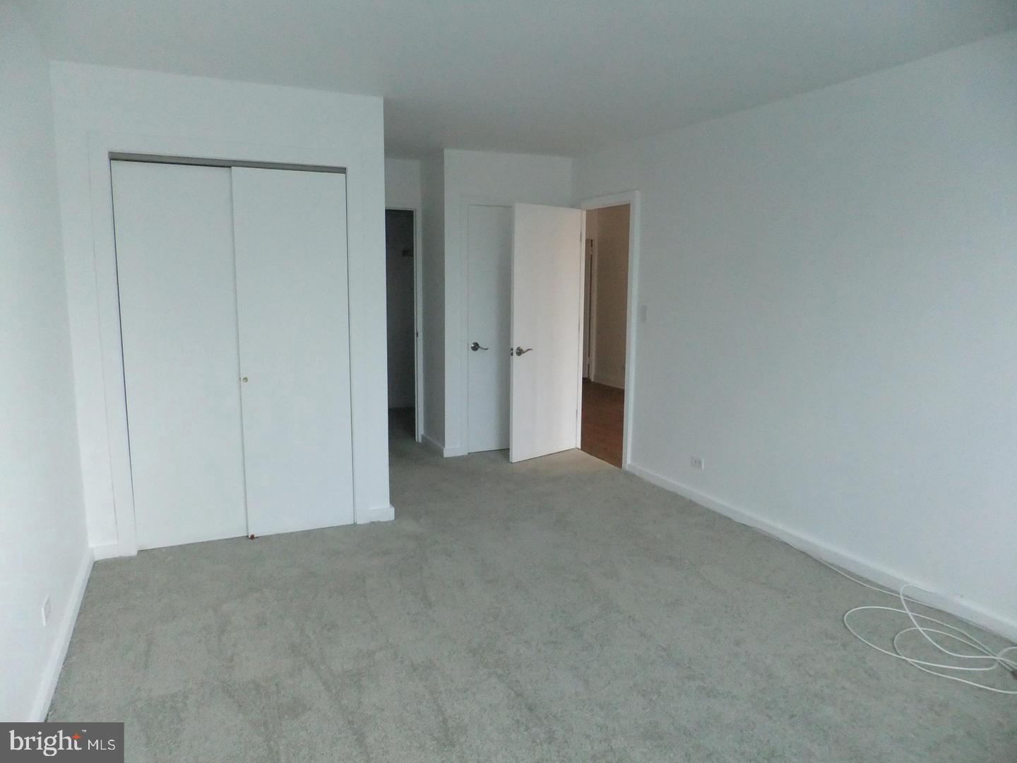 OAK HILL - Residential Lease