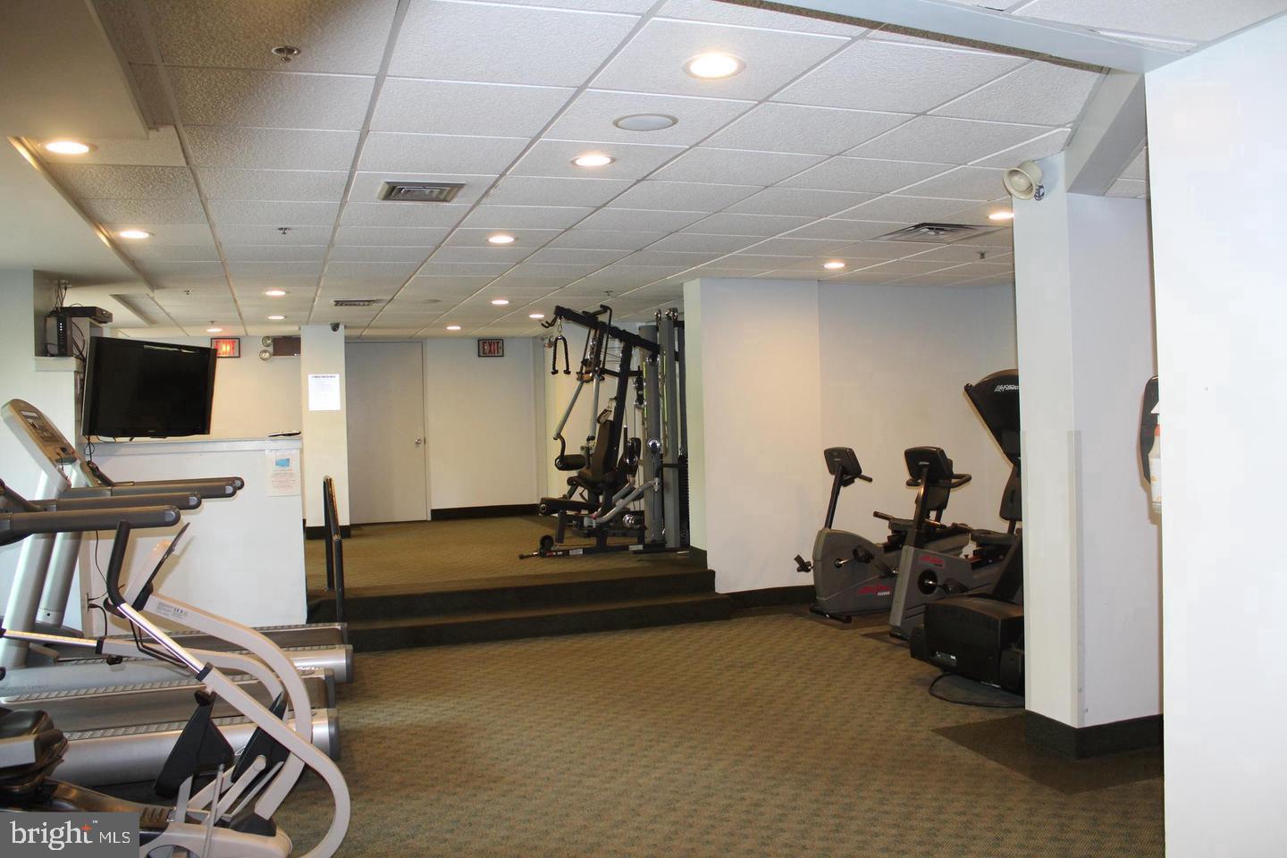 OAK HILL - Residential Lease