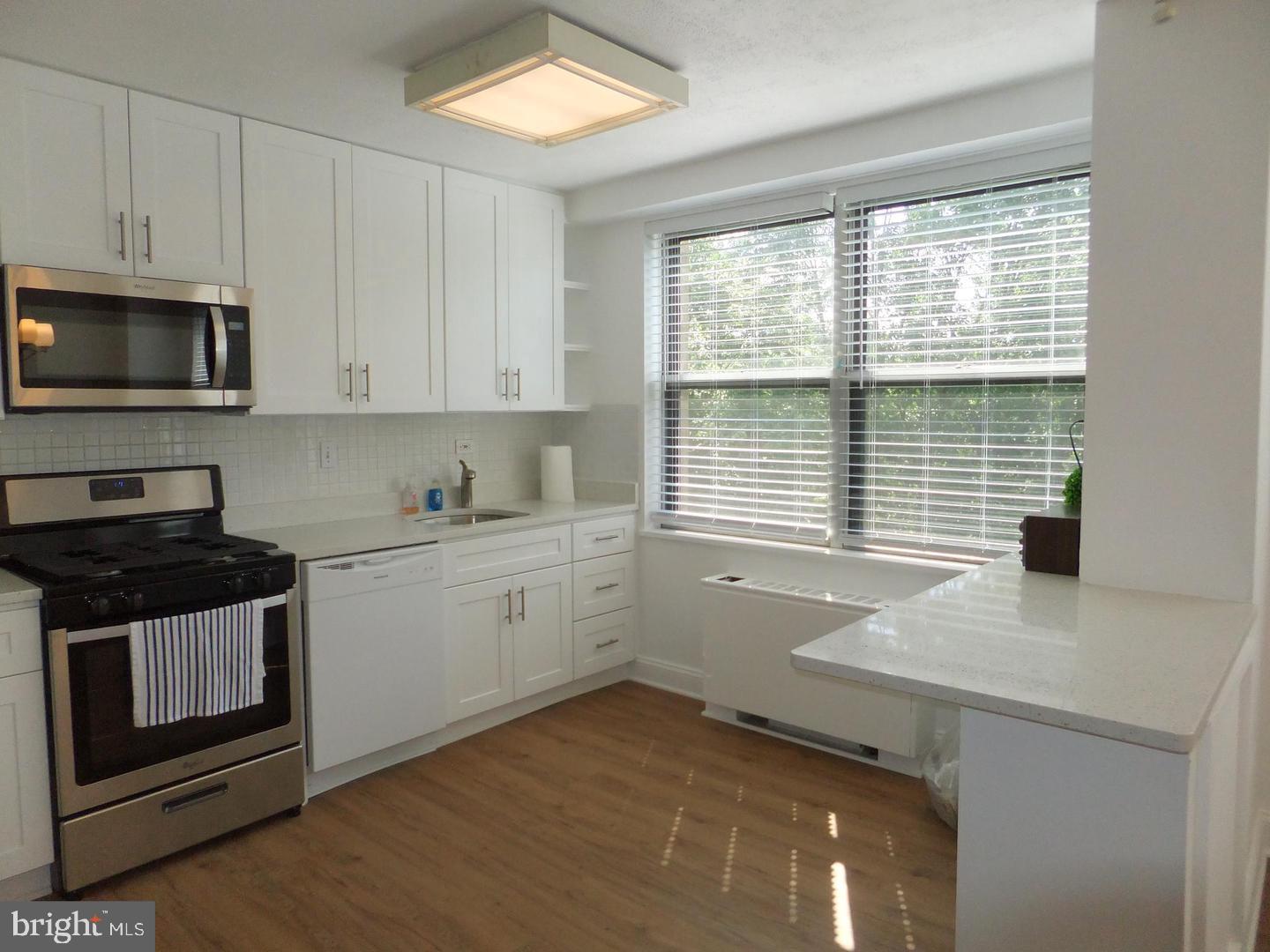 OAK HILL - Residential Lease