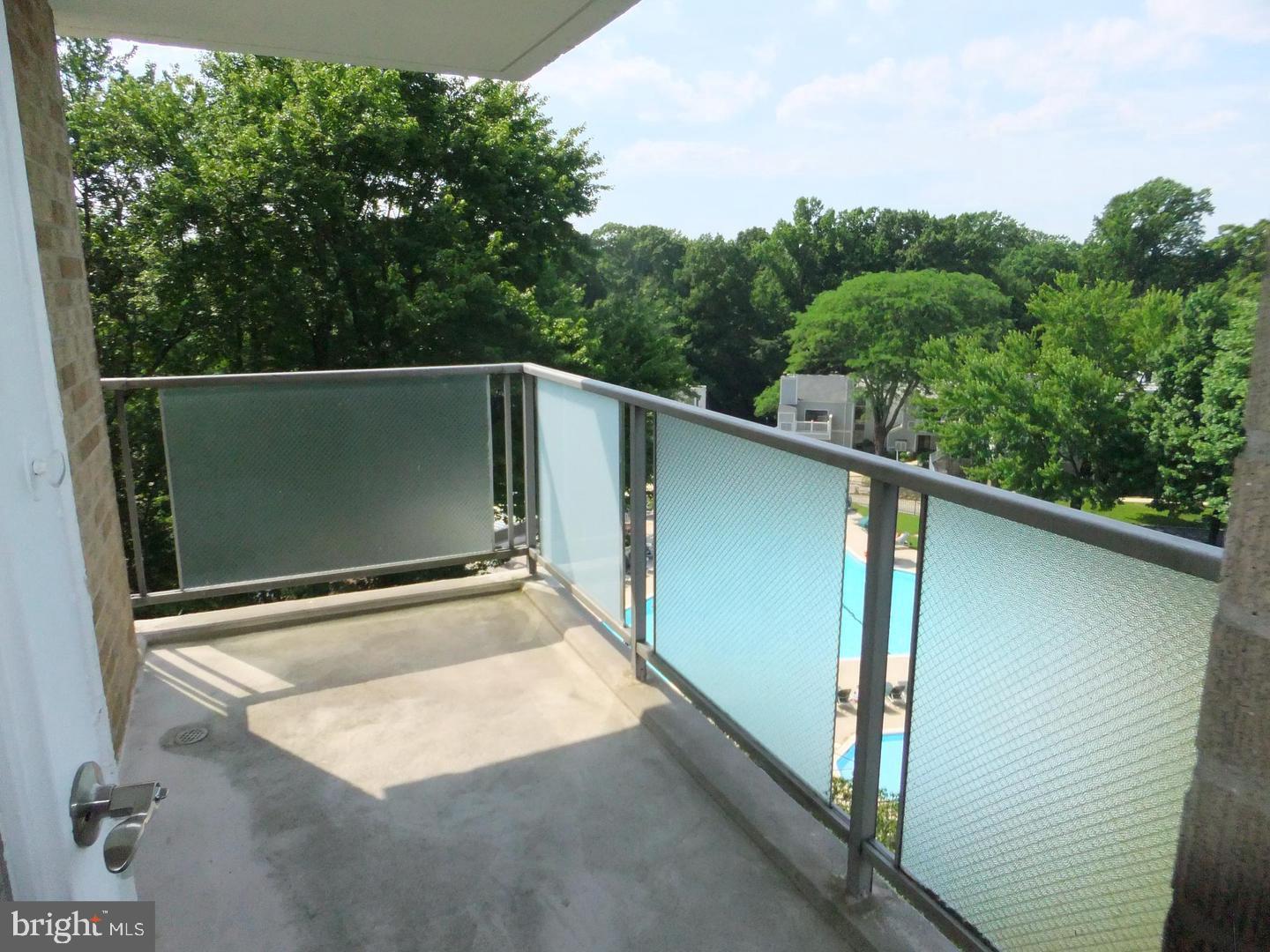 OAK HILL - Residential Lease