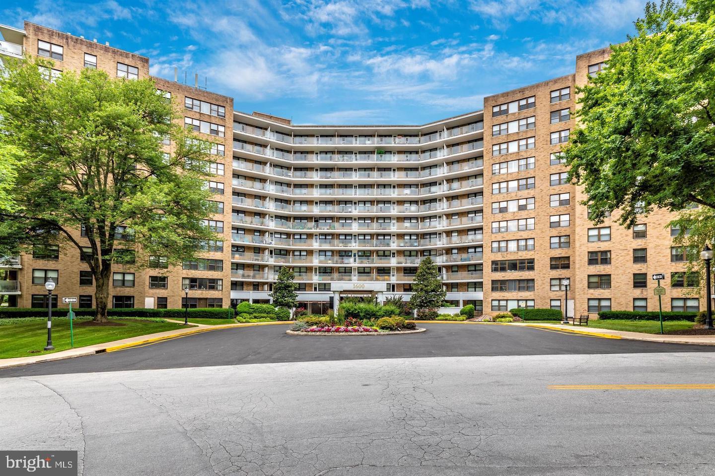 OAK HILL - Residential Lease