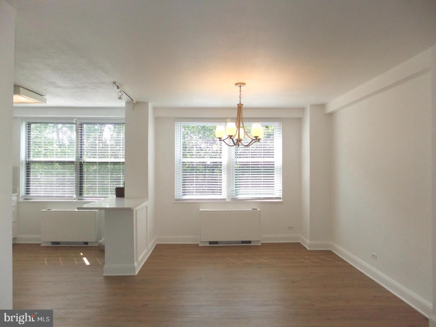 OAK HILL - Residential Lease