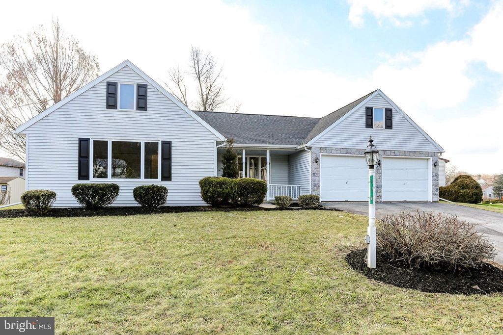 Photo of 174 Wheatland Drive, Denver, PA 17517 (MLS # PALA2045006)