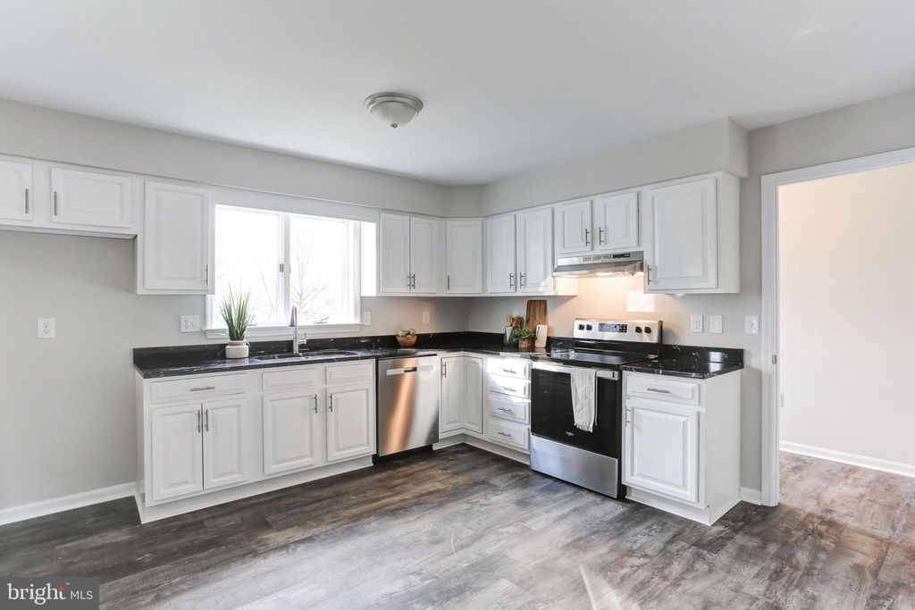 Photo of 174 Wheatland Drive, Denver, PA 17517 (MLS # PALA2045006)