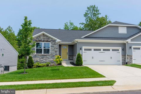 3611 TWIN LAKE BOULEVARD ORANGE VA 22960