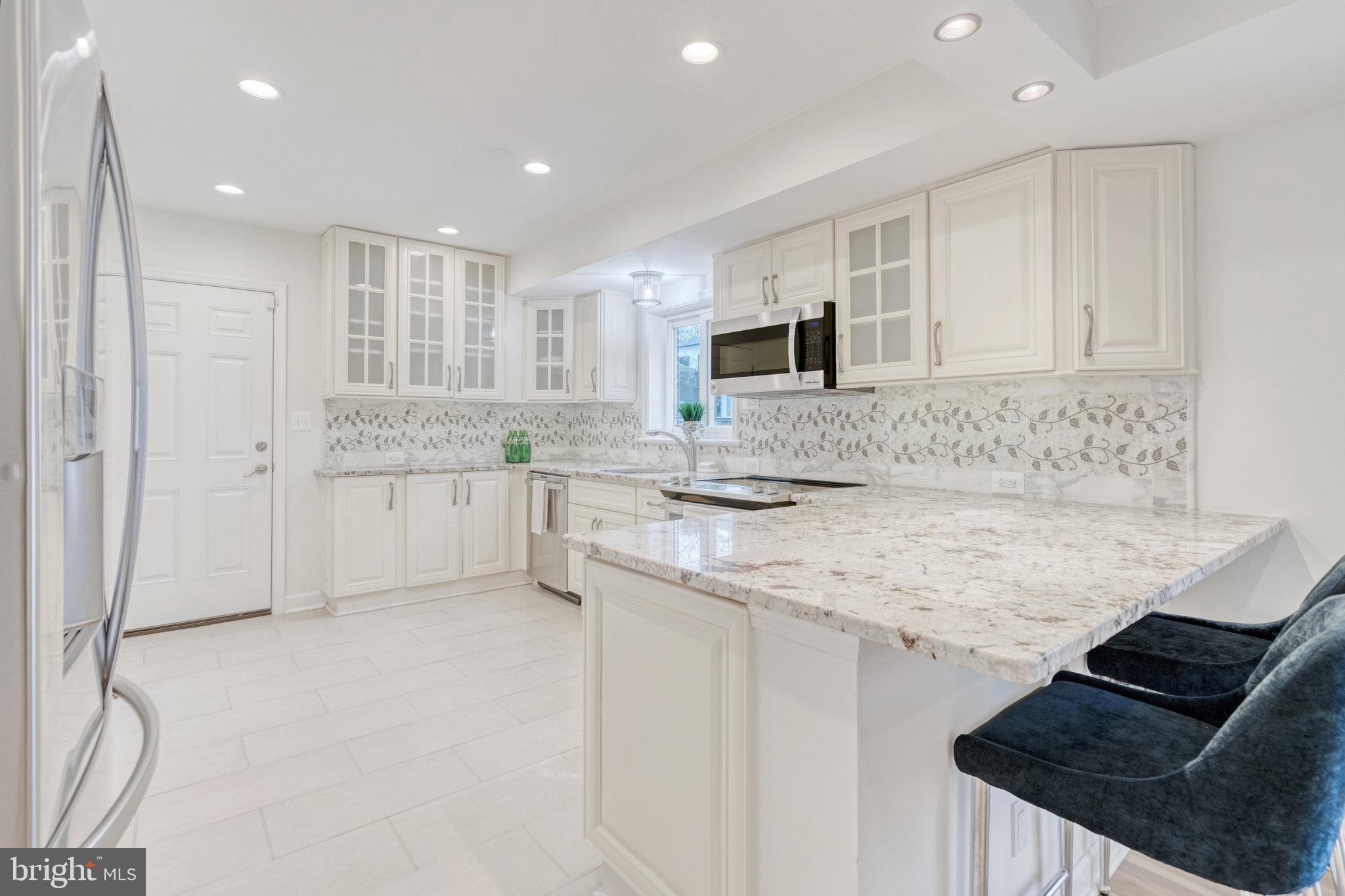 EAST VIENNA WOODS - Residential