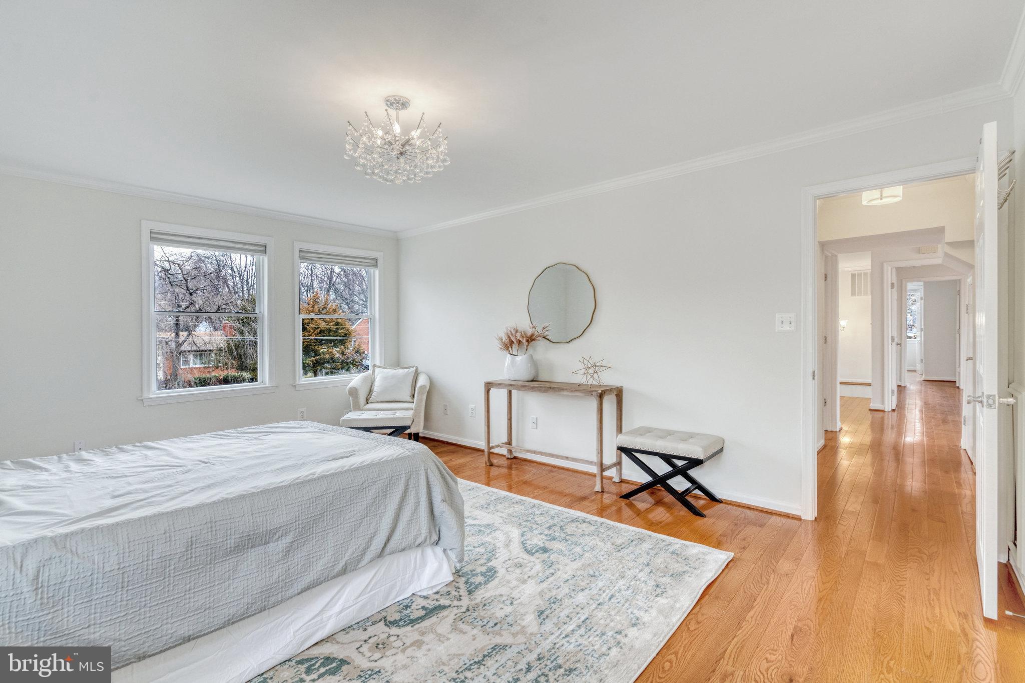 EAST VIENNA WOODS - Residential