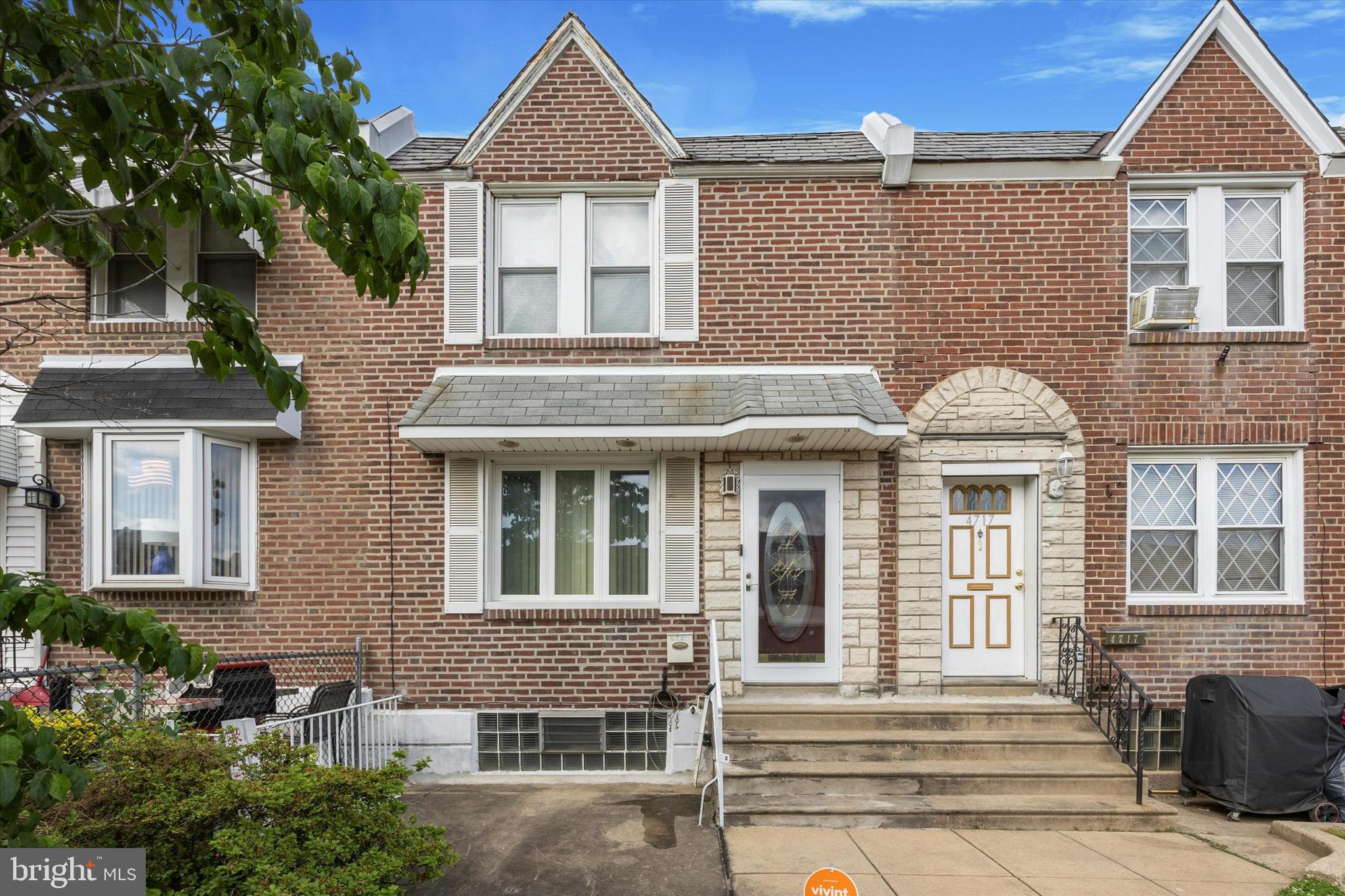 HOLMESBURG - Residential