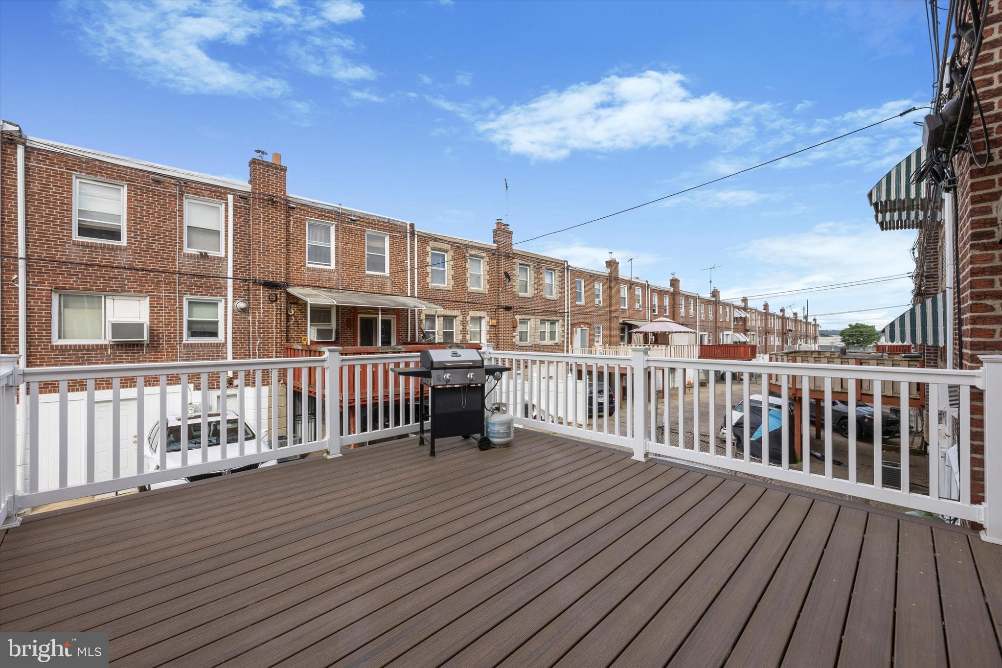 HOLMESBURG - Residential