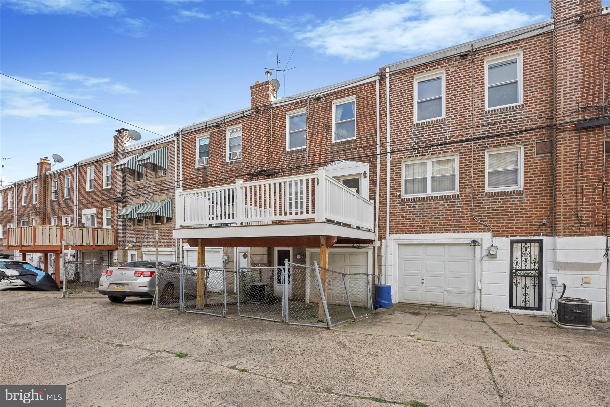 HOLMESBURG - Residential