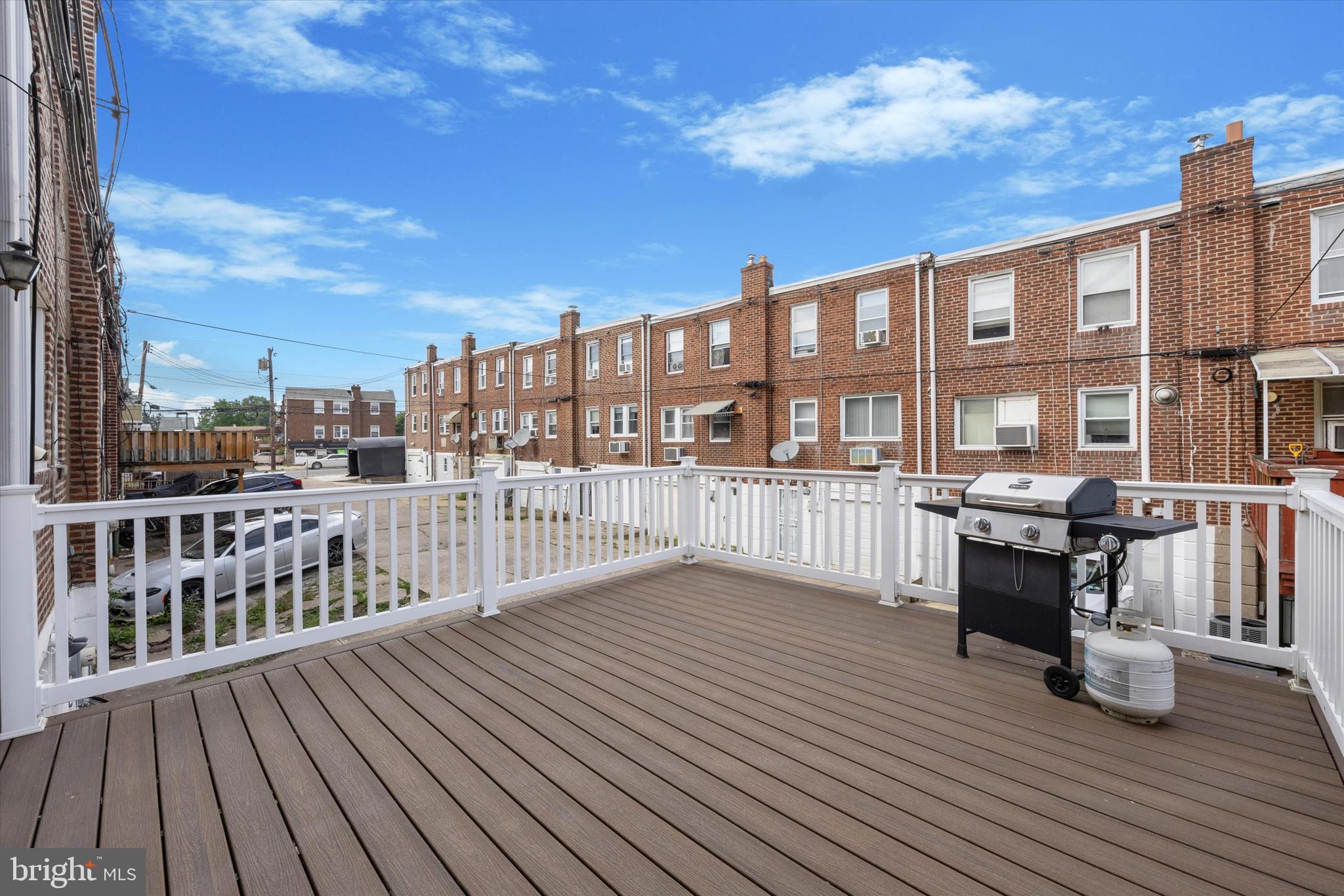 HOLMESBURG - Residential