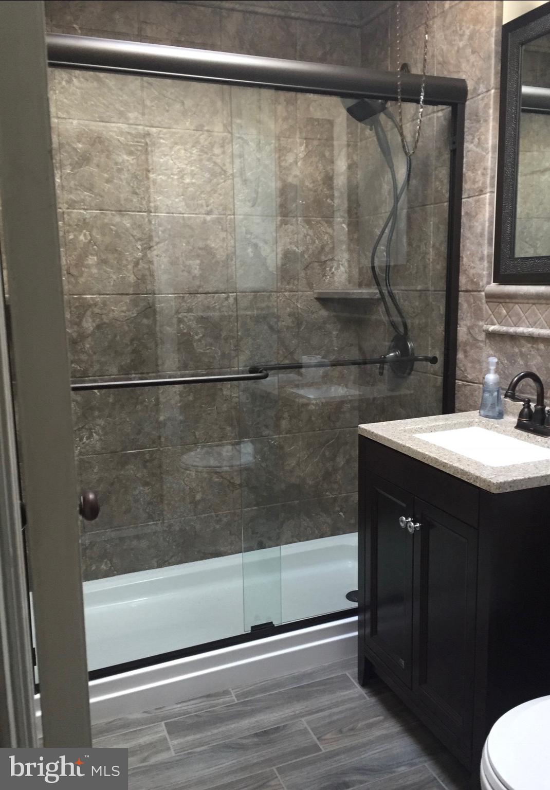 HOLMESBURG - Residential