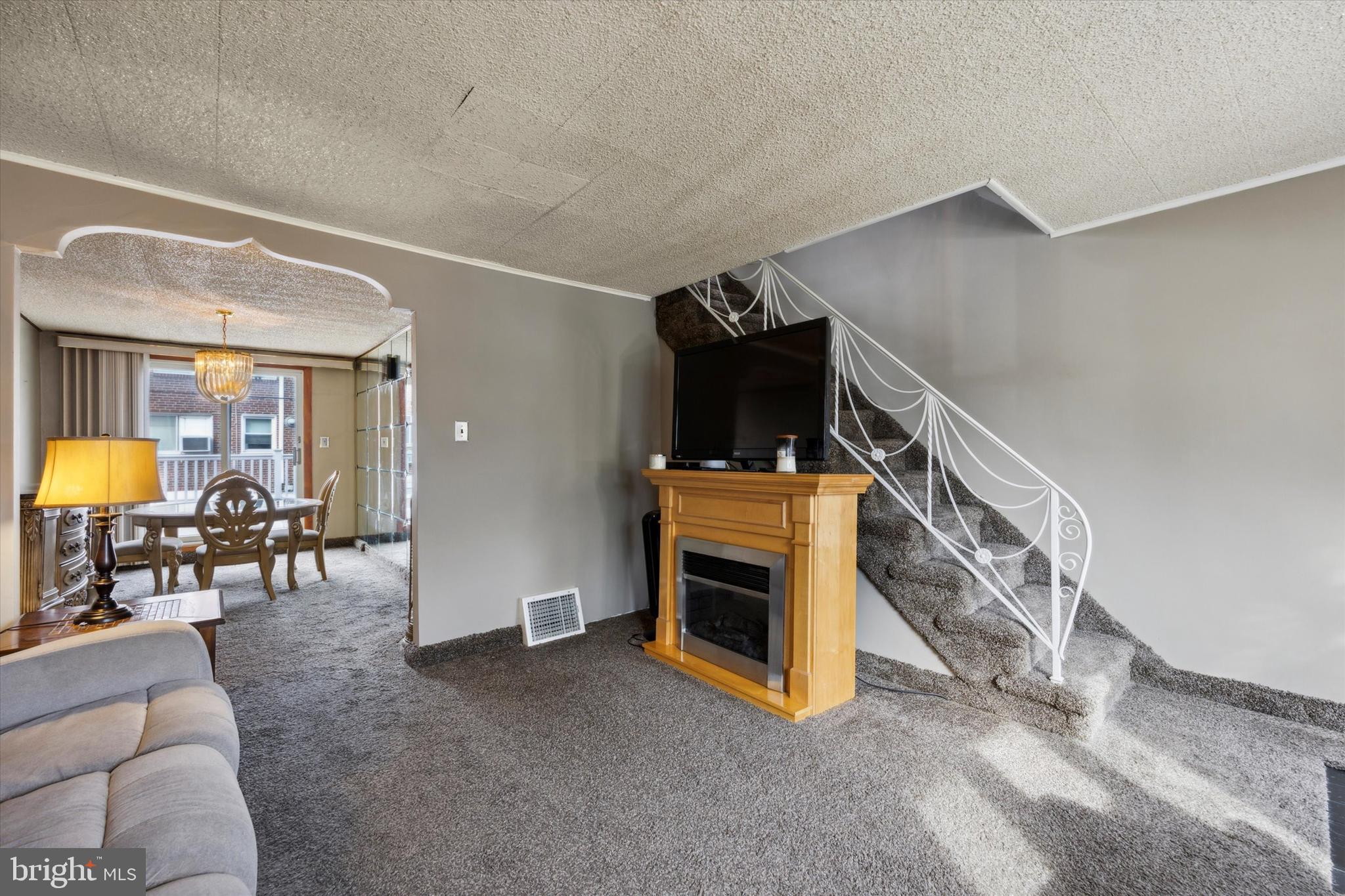 HOLMESBURG - Residential