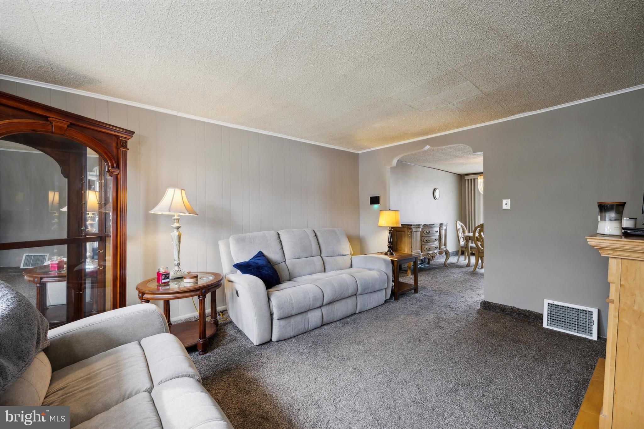 HOLMESBURG - Residential