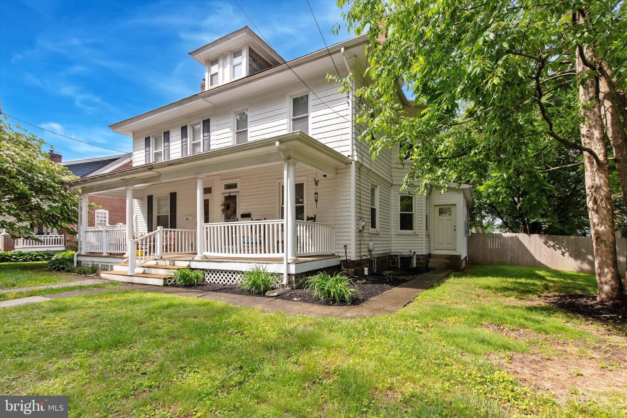 208 FRANKLIN AVENUE
