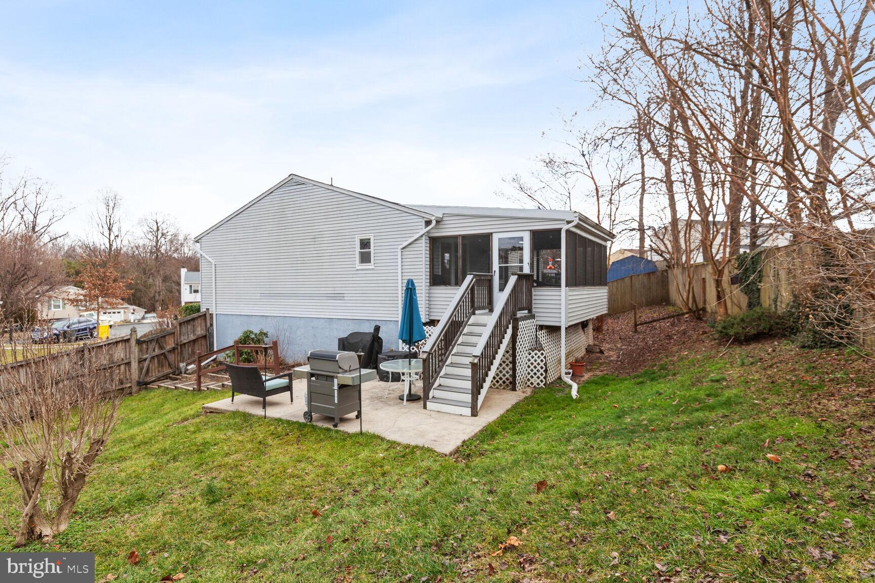 STONEYBROOKE VILLAGE - Residential