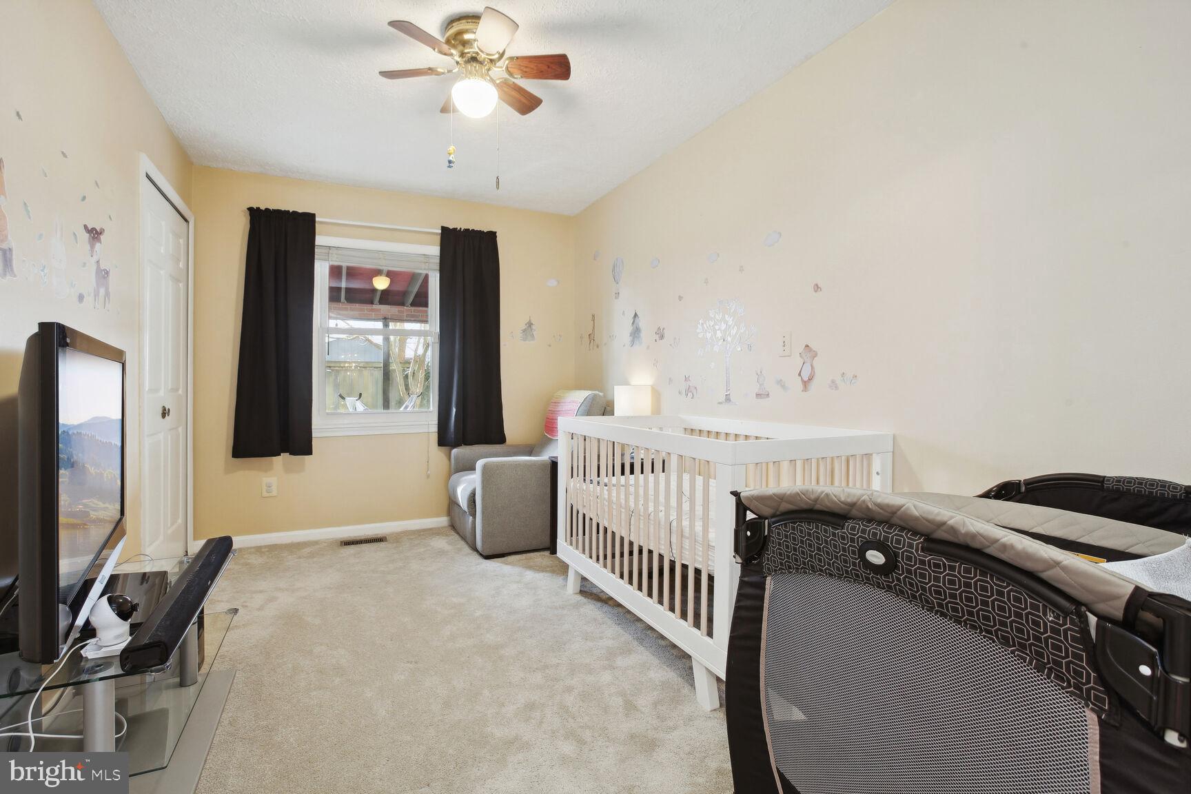 STONEYBROOKE VILLAGE - Residential