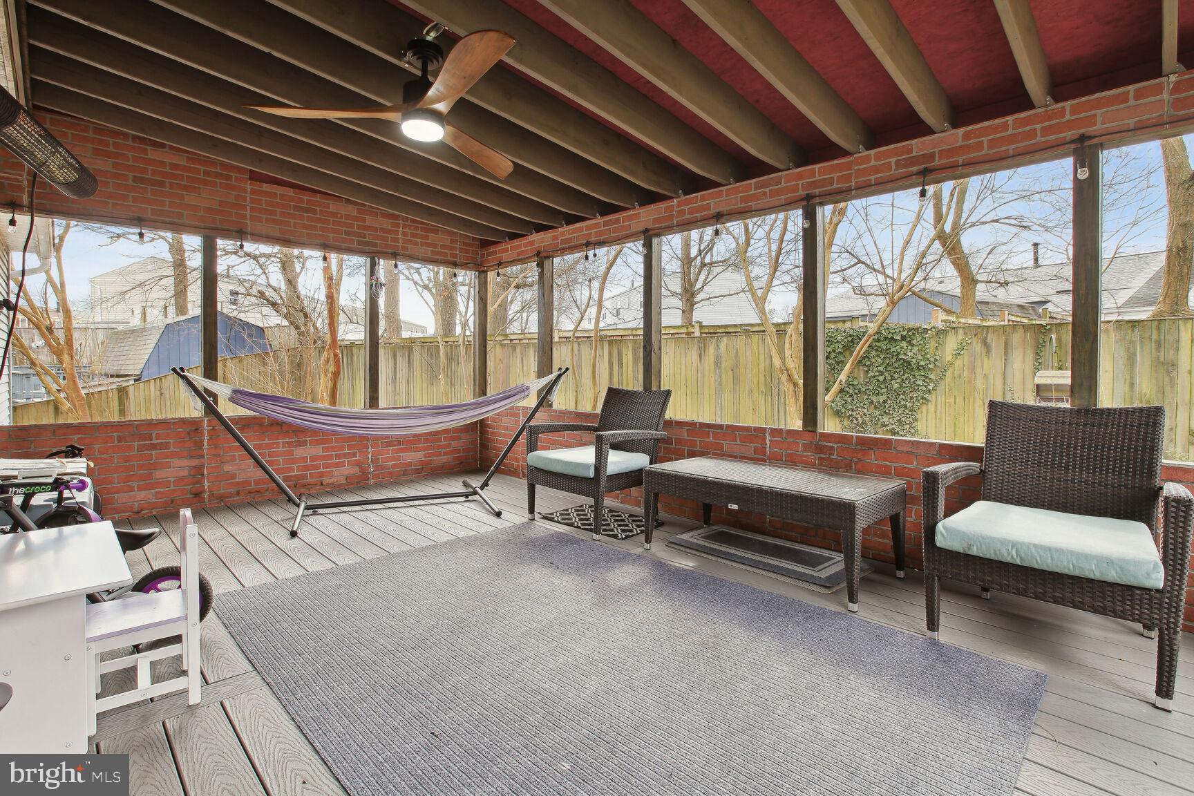 STONEYBROOKE VILLAGE - Residential