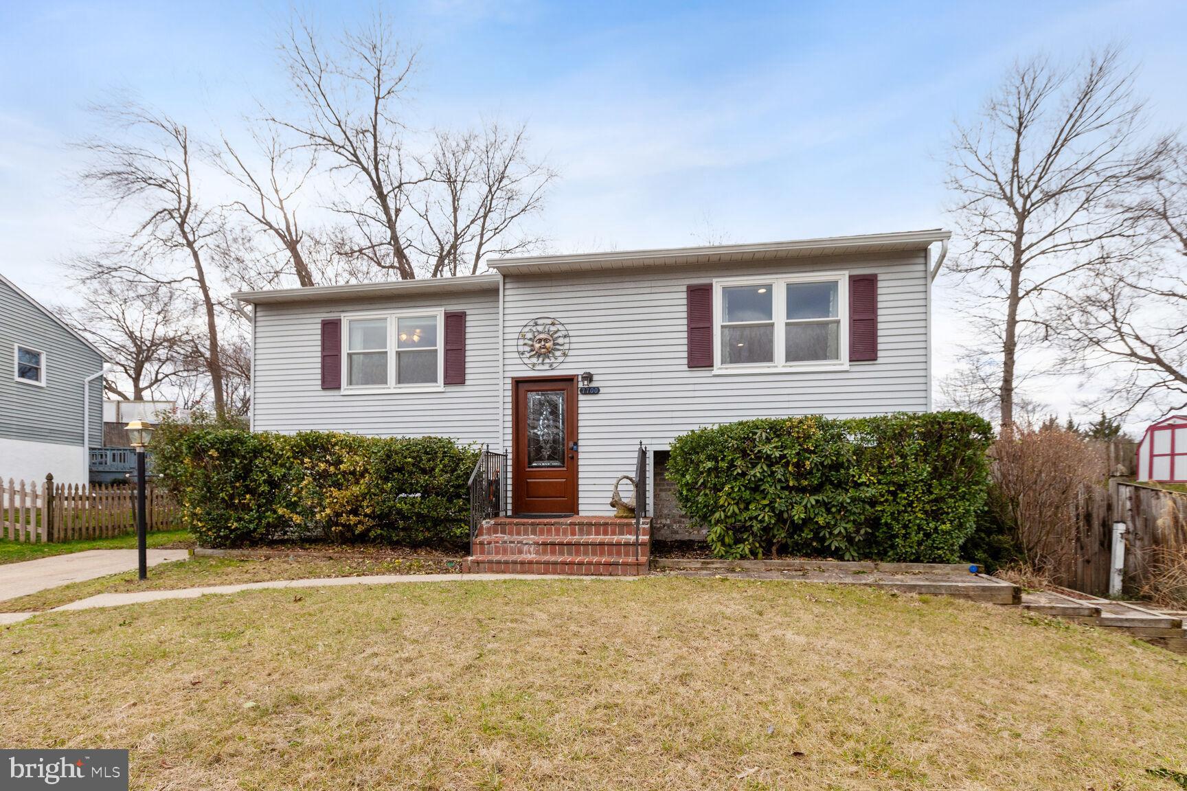 STONEYBROOKE VILLAGE - Residential