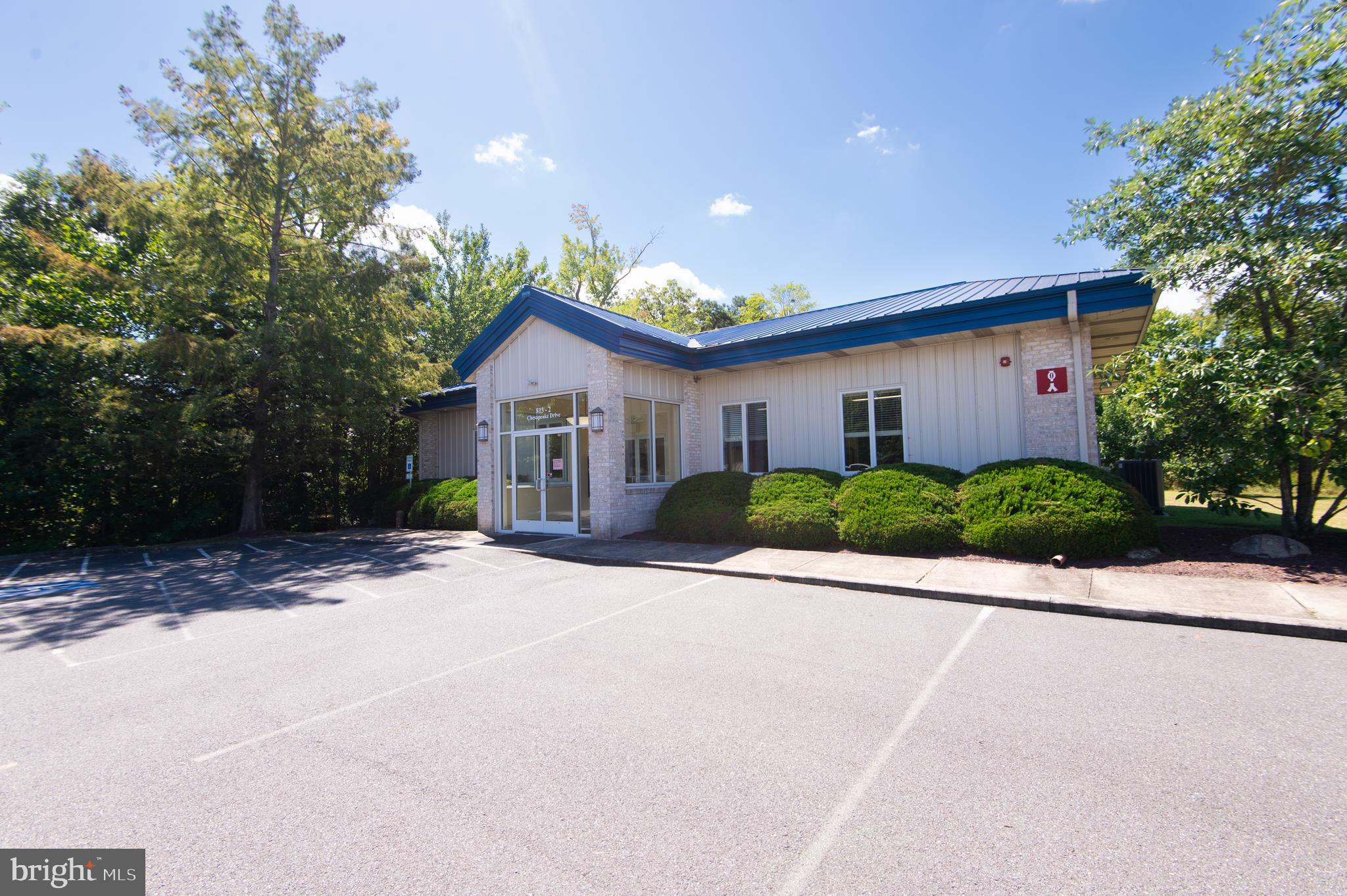 813 CHESAPEAKE DRIVE 2