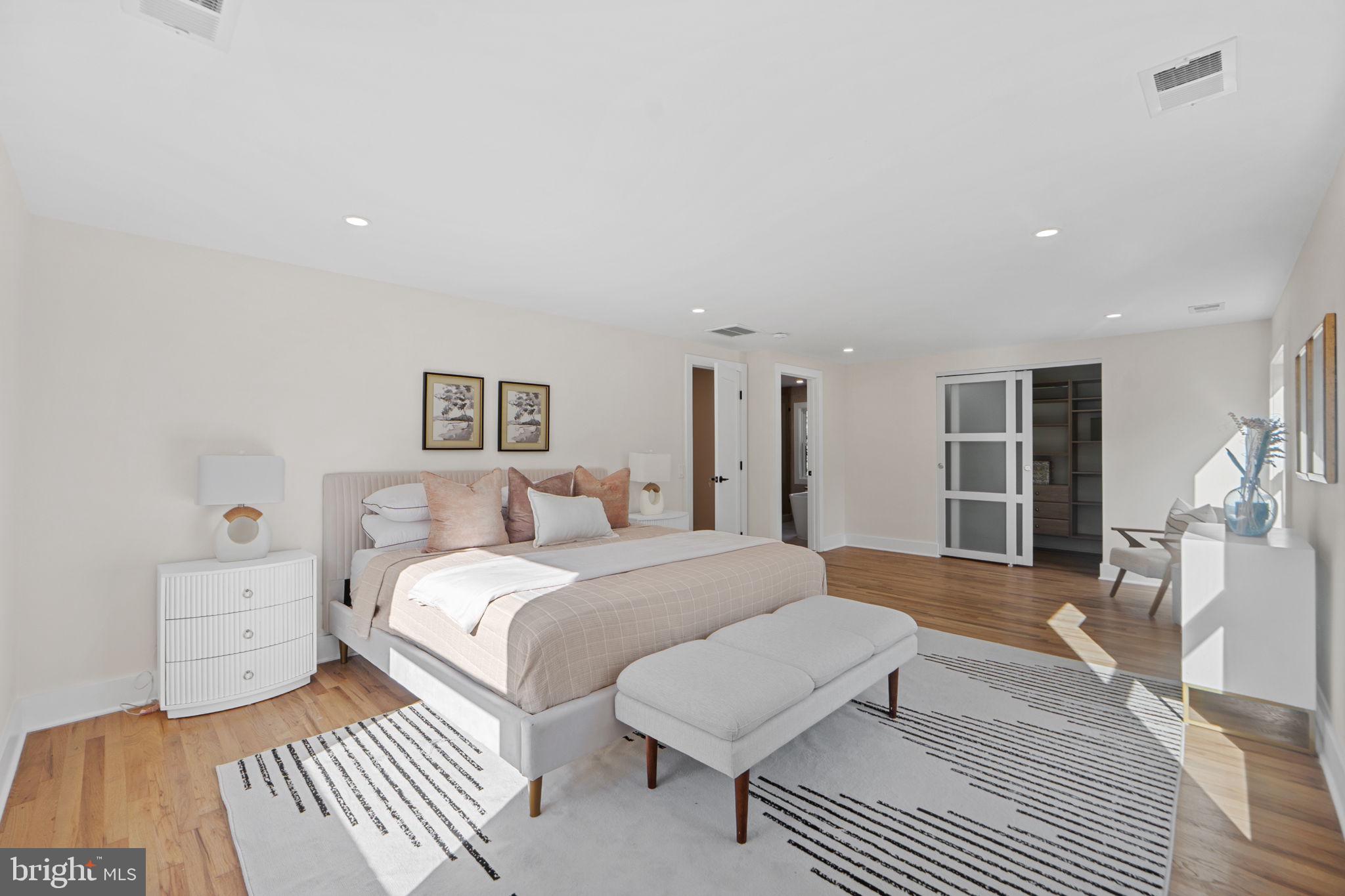 FOX HILLS OF POTOMAC - Residential