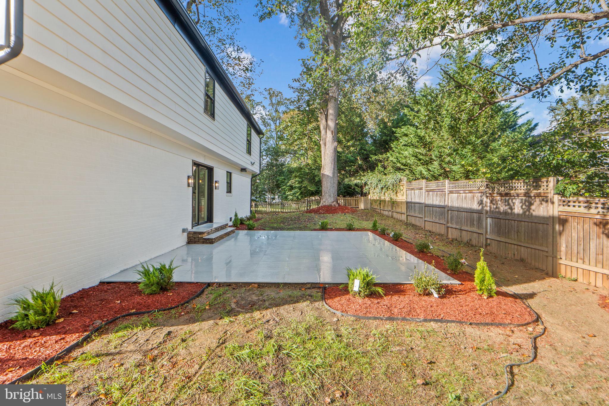 FOX HILLS OF POTOMAC - Residential