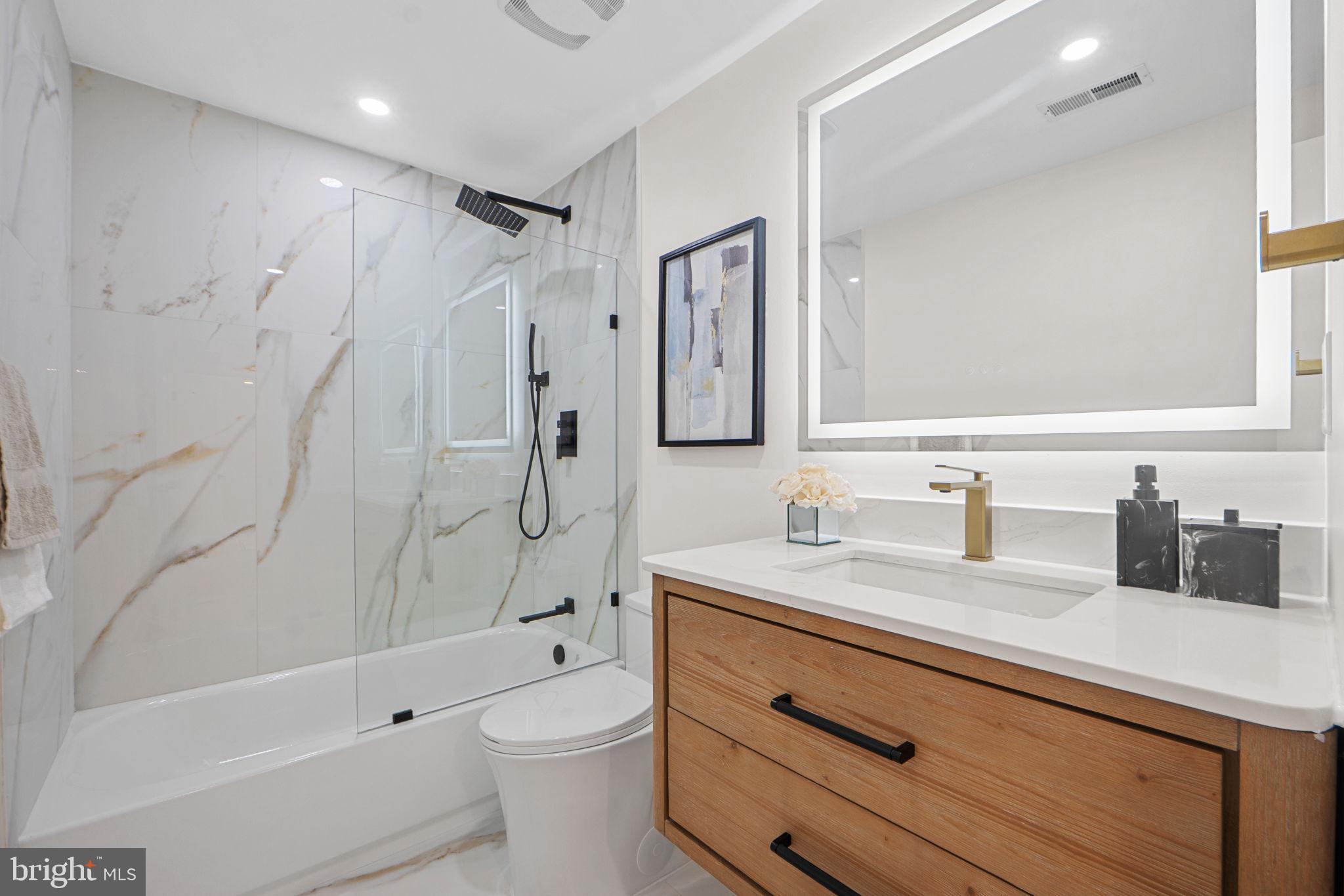 FOX HILLS OF POTOMAC - Residential