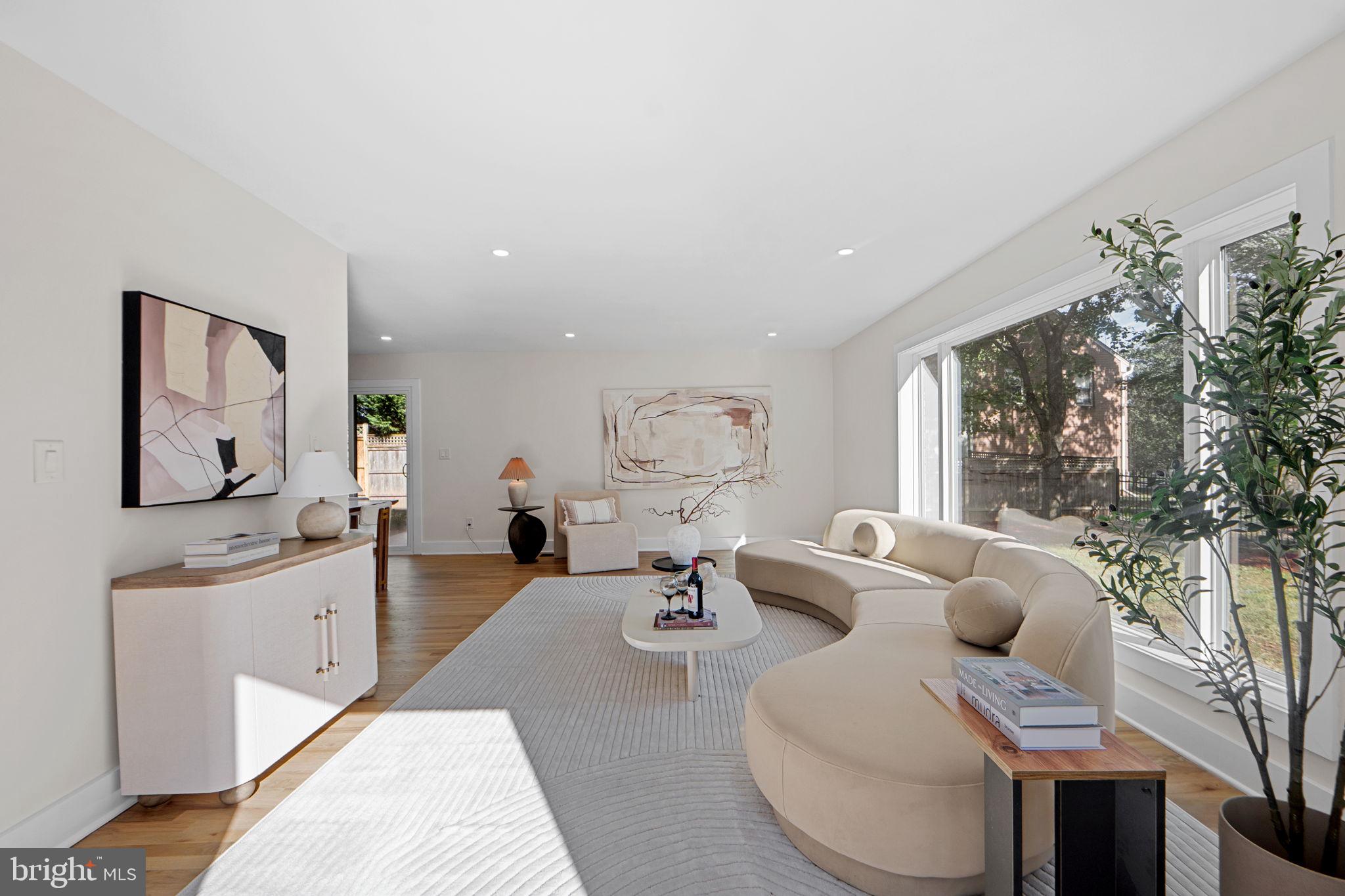 FOX HILLS OF POTOMAC - Residential