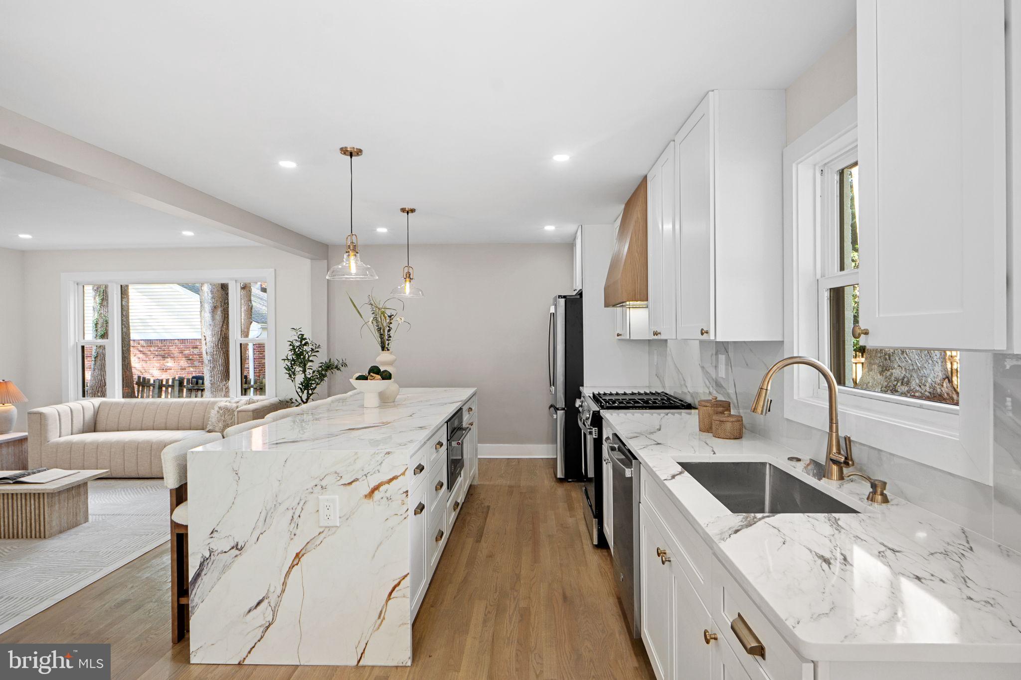 FOX HILLS OF POTOMAC - Residential