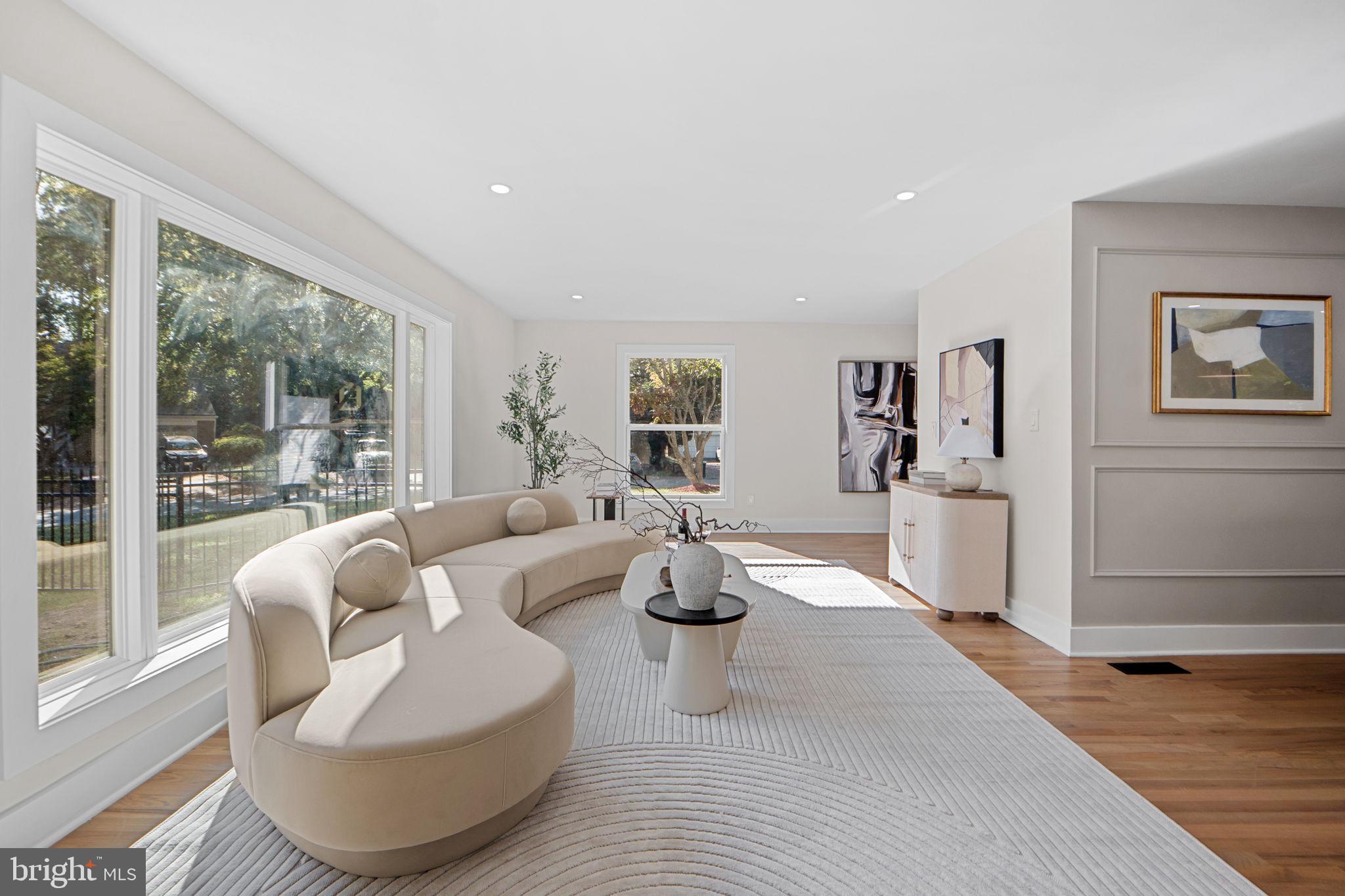 FOX HILLS OF POTOMAC - Residential