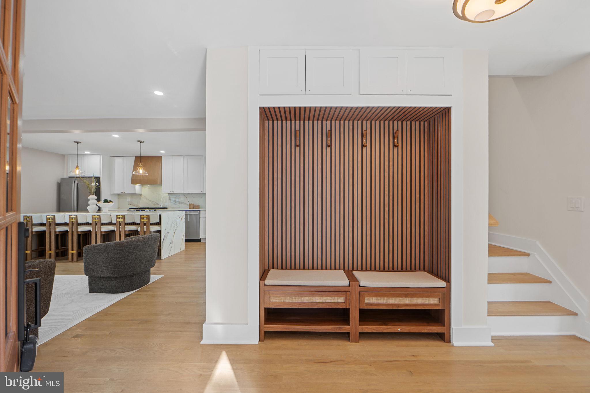 FOX HILLS OF POTOMAC - Residential