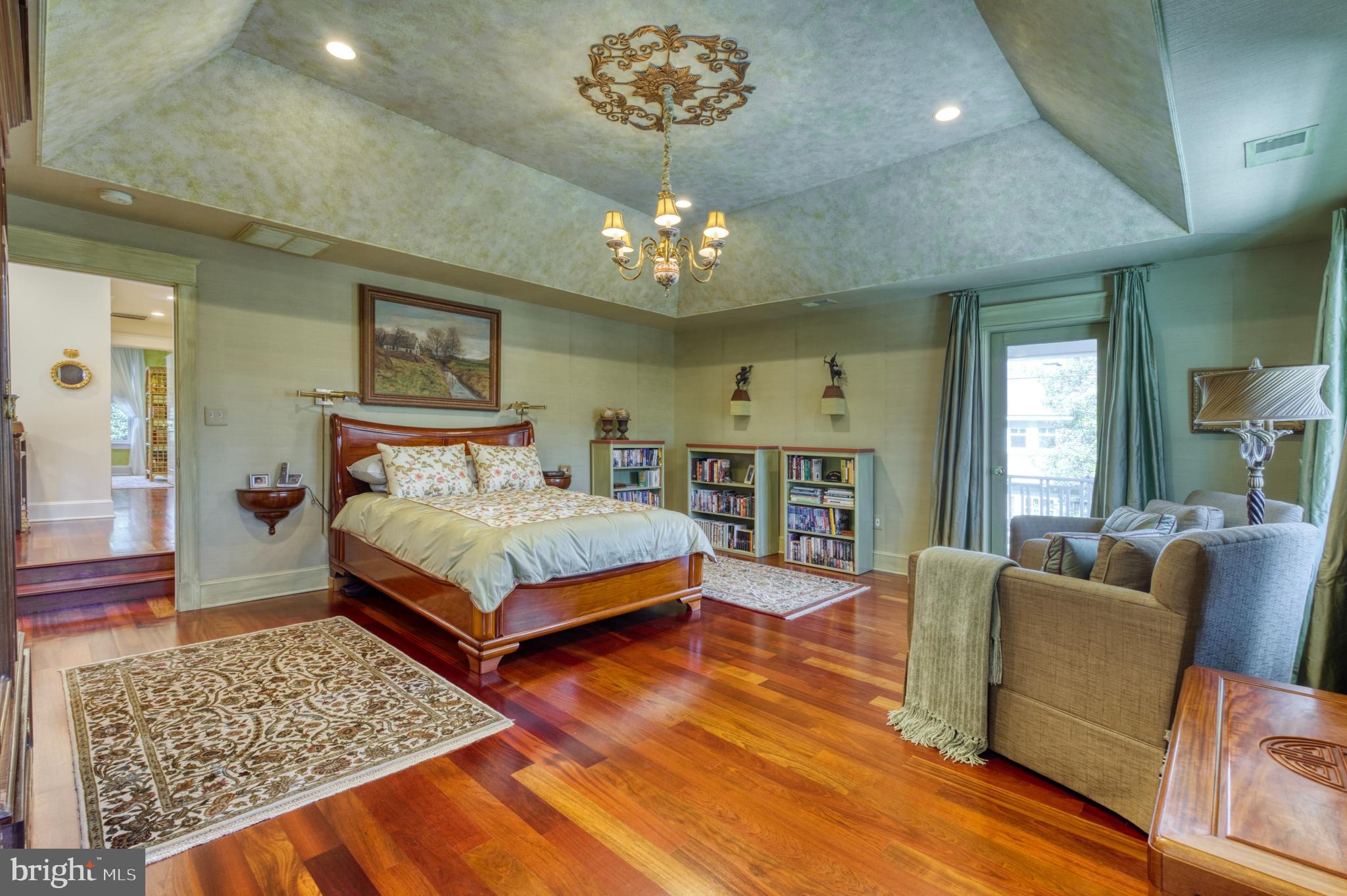 ASHTON HEIGHTS - Residential