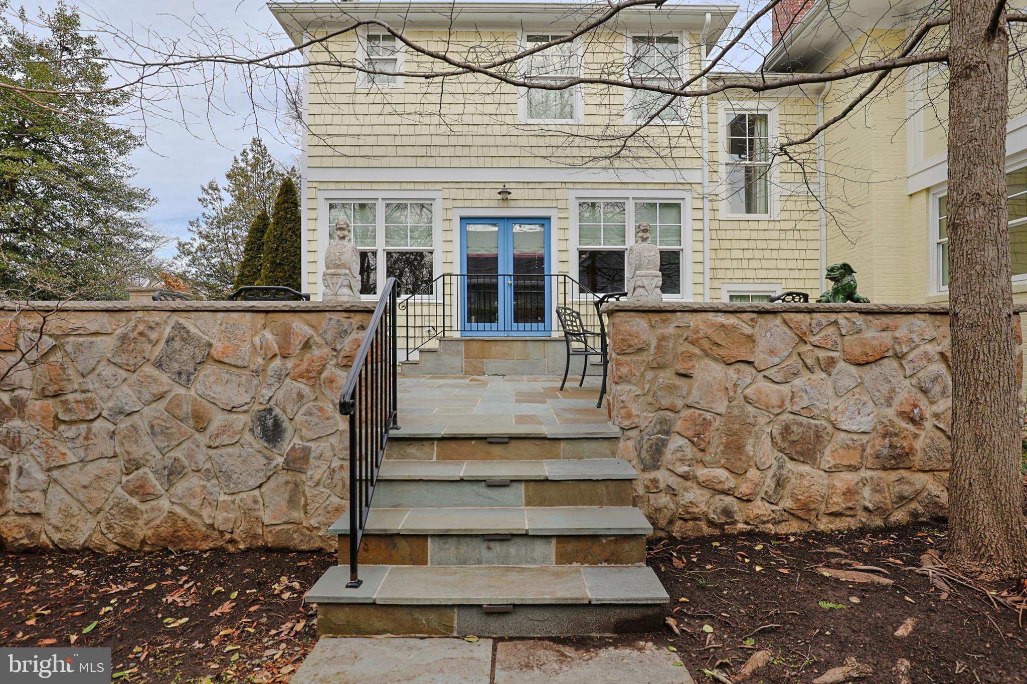 ASHTON HEIGHTS - Residential