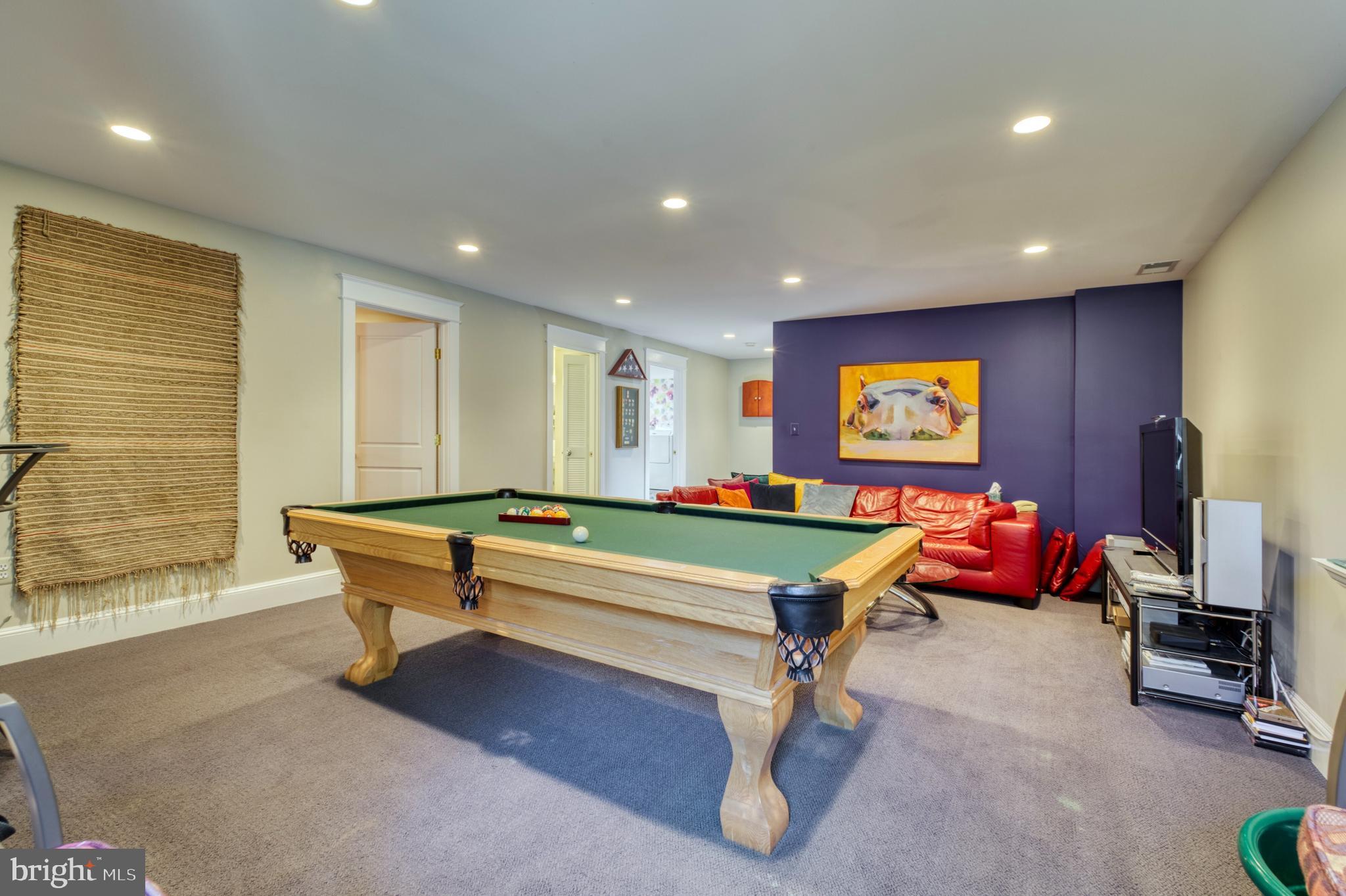 ASHTON HEIGHTS - Residential