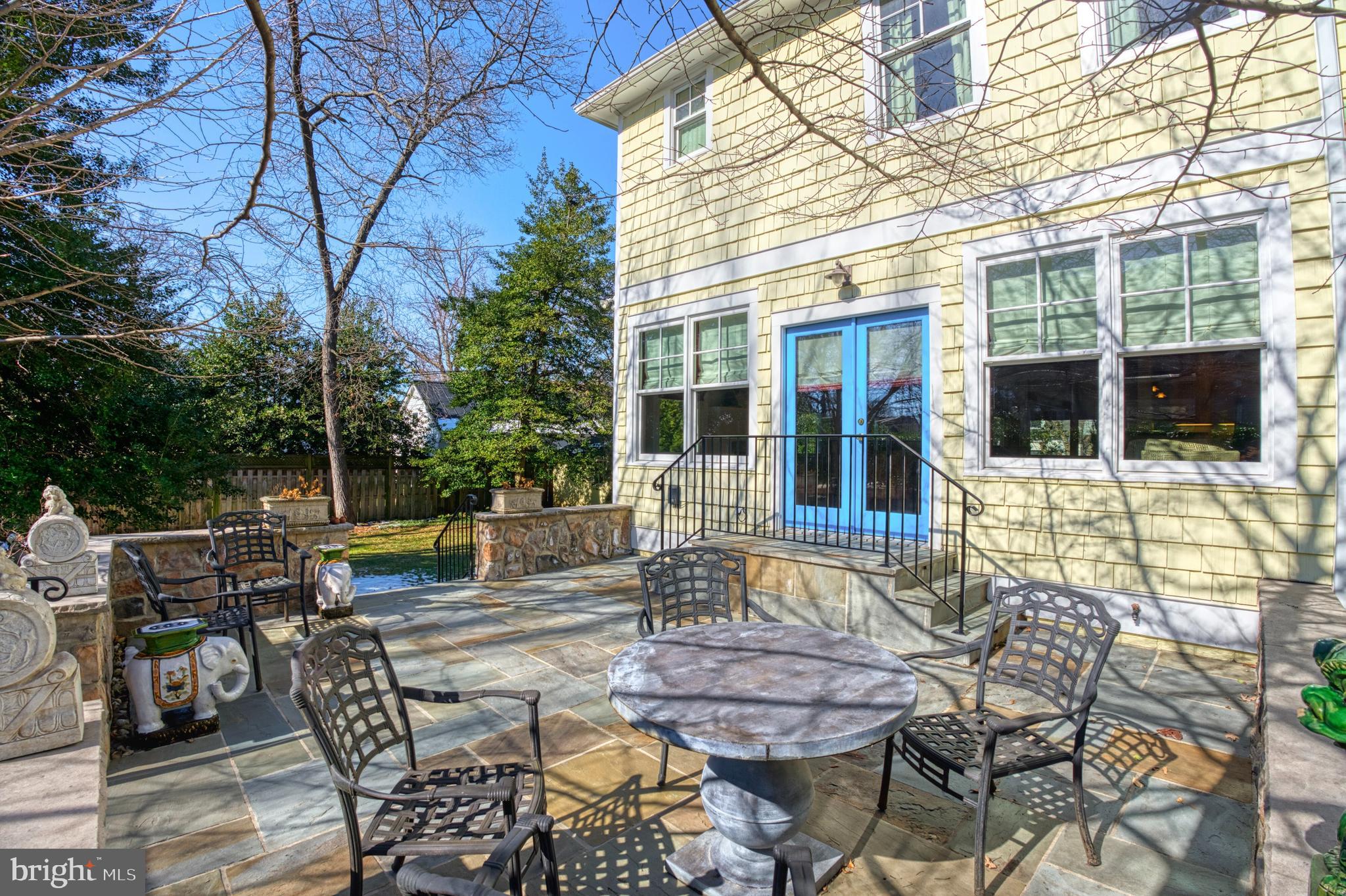 ASHTON HEIGHTS - Residential