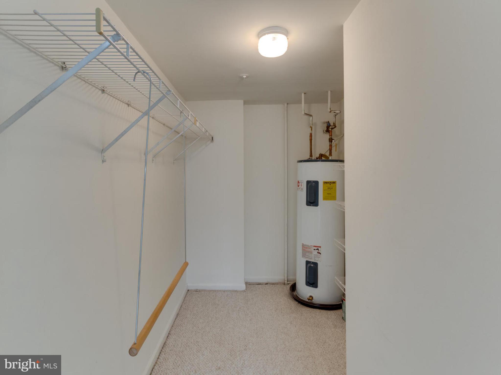 RENAISSANCE - Residential Lease