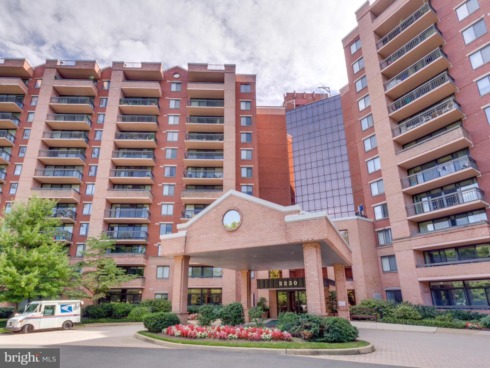 RENAISSANCE - Residential Lease