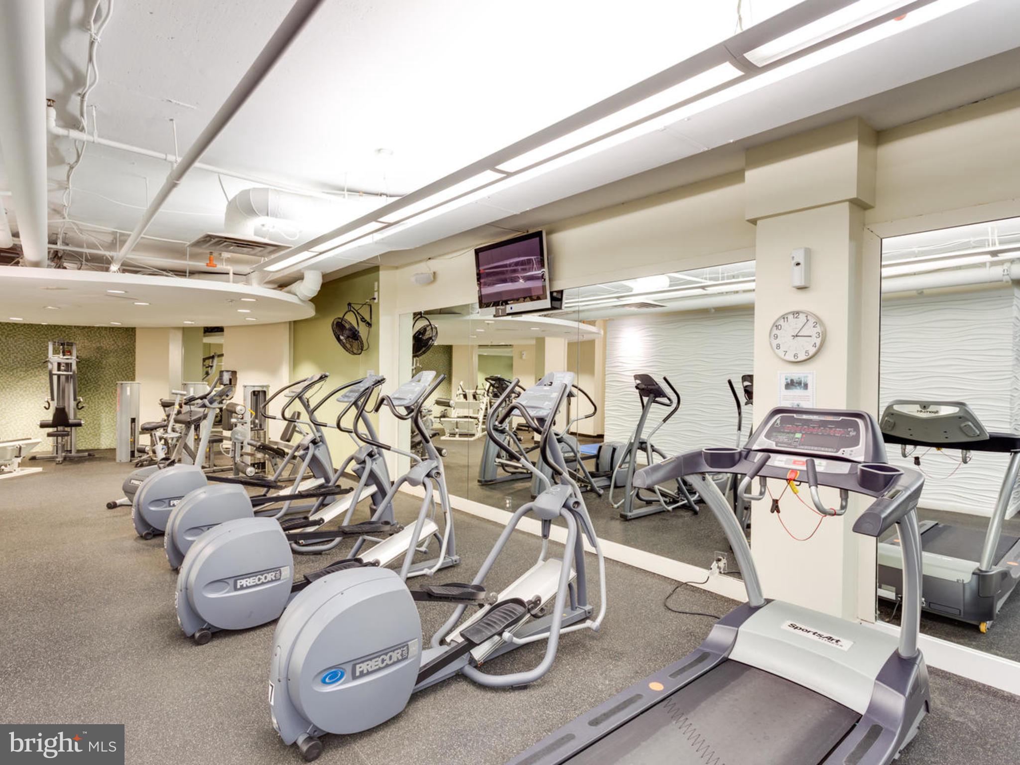 RENAISSANCE - Residential Lease