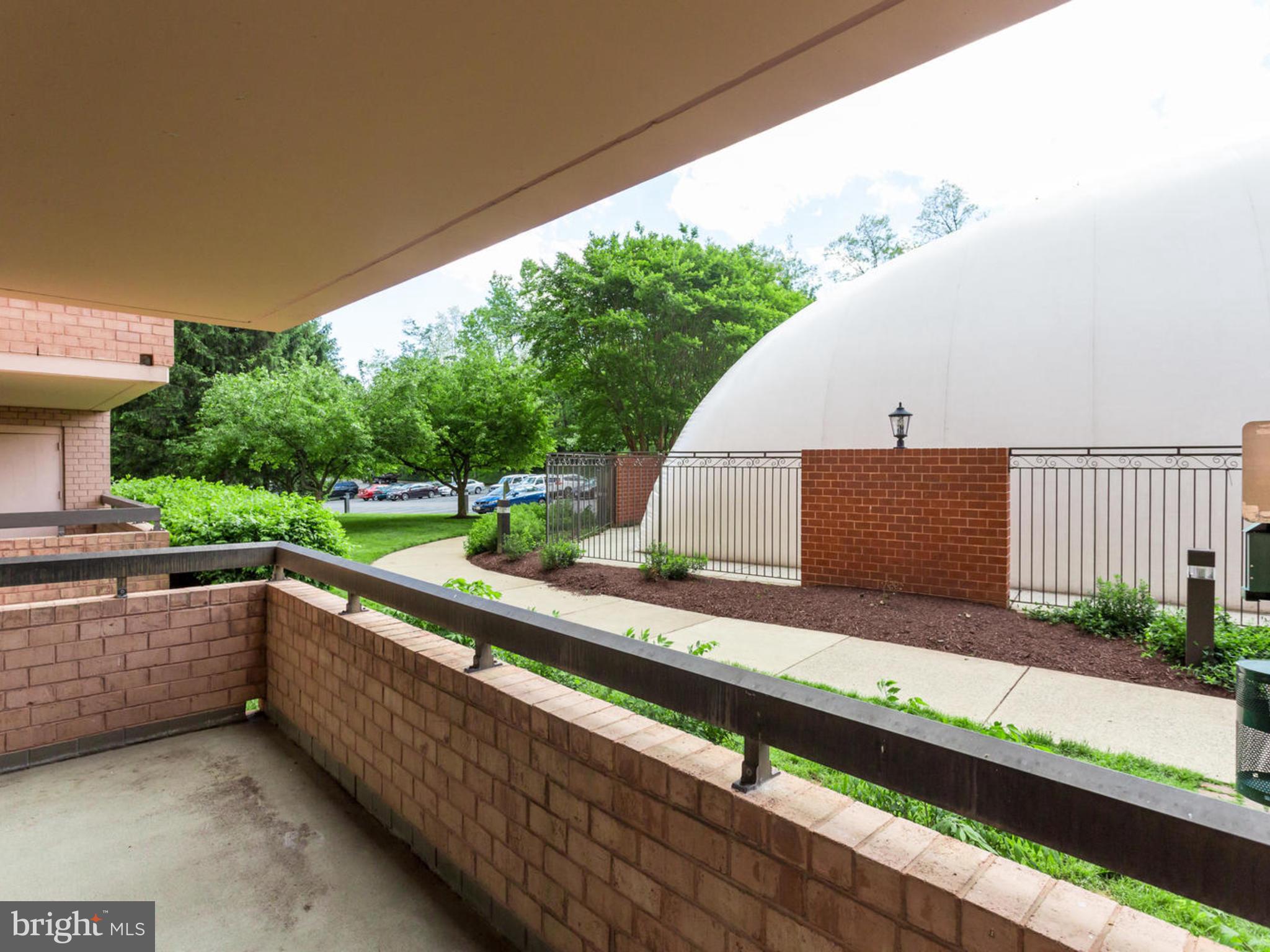 RENAISSANCE - Residential Lease