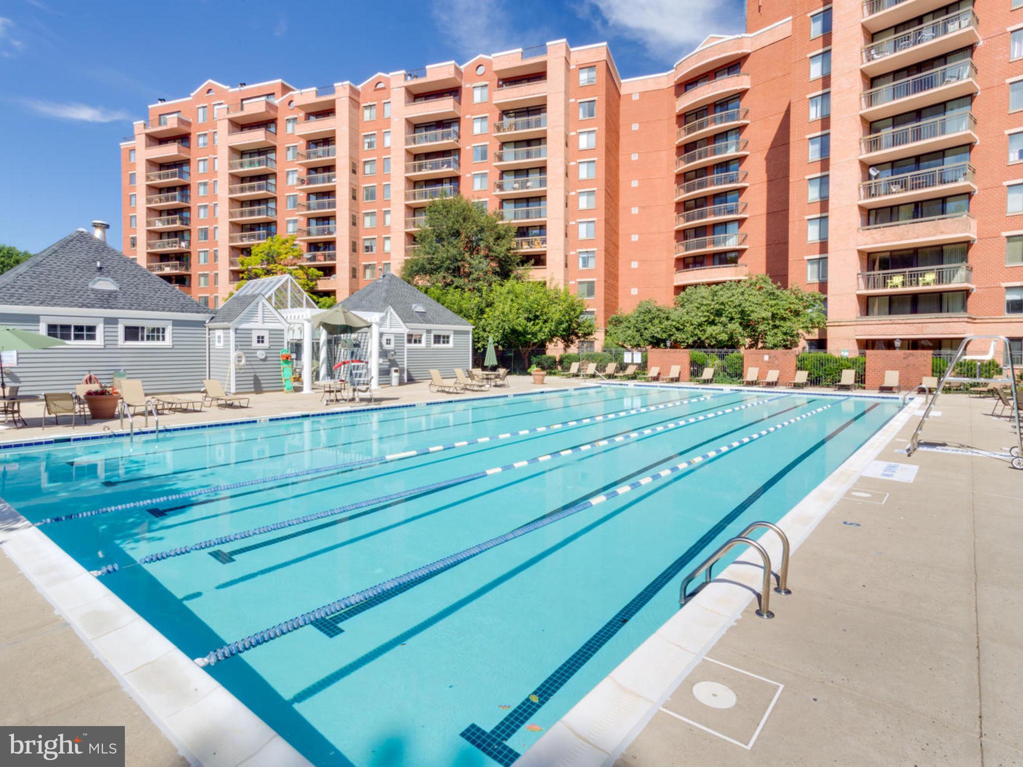 RENAISSANCE - Residential Lease